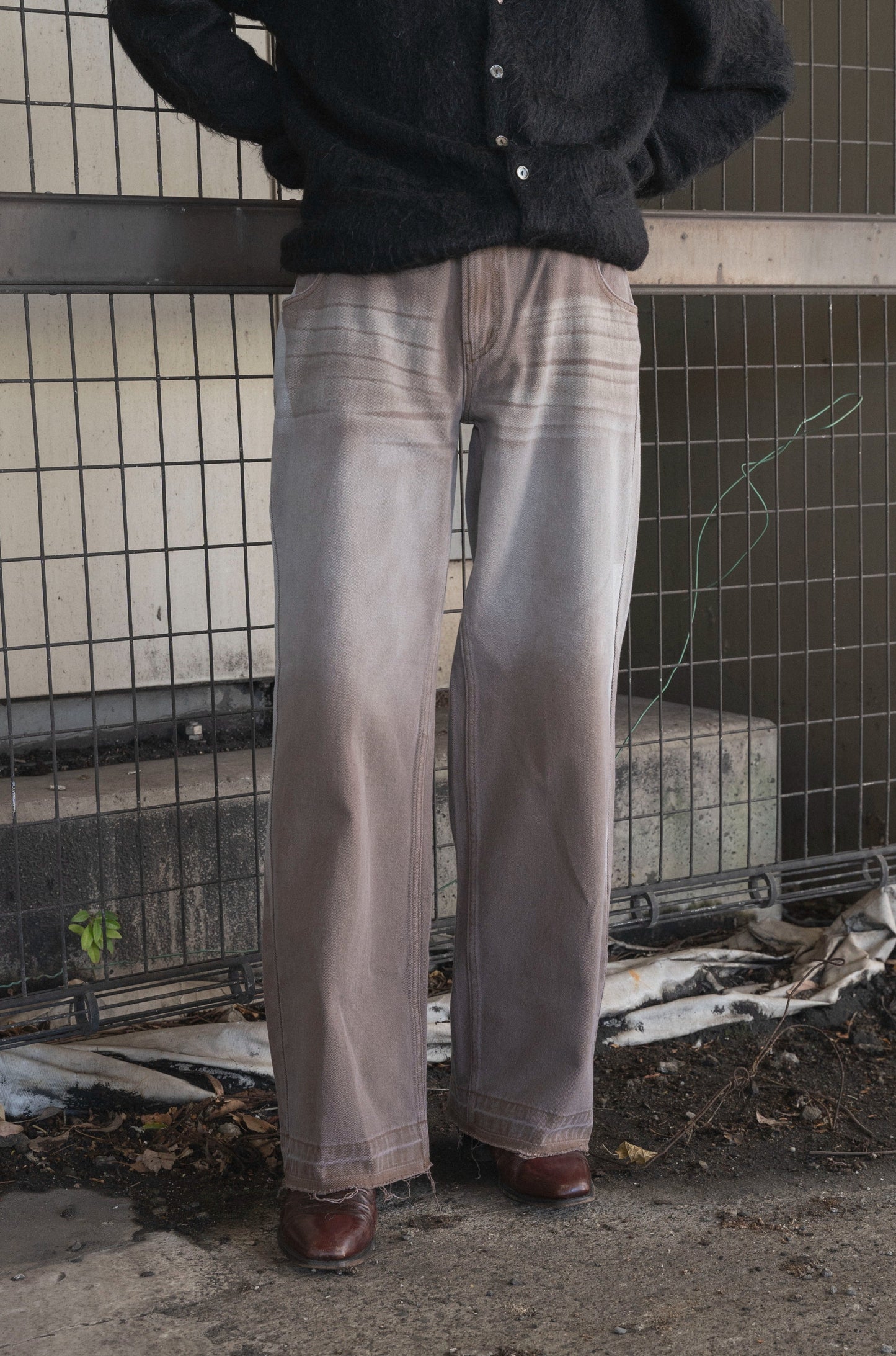fade blast semi-baggy denim
