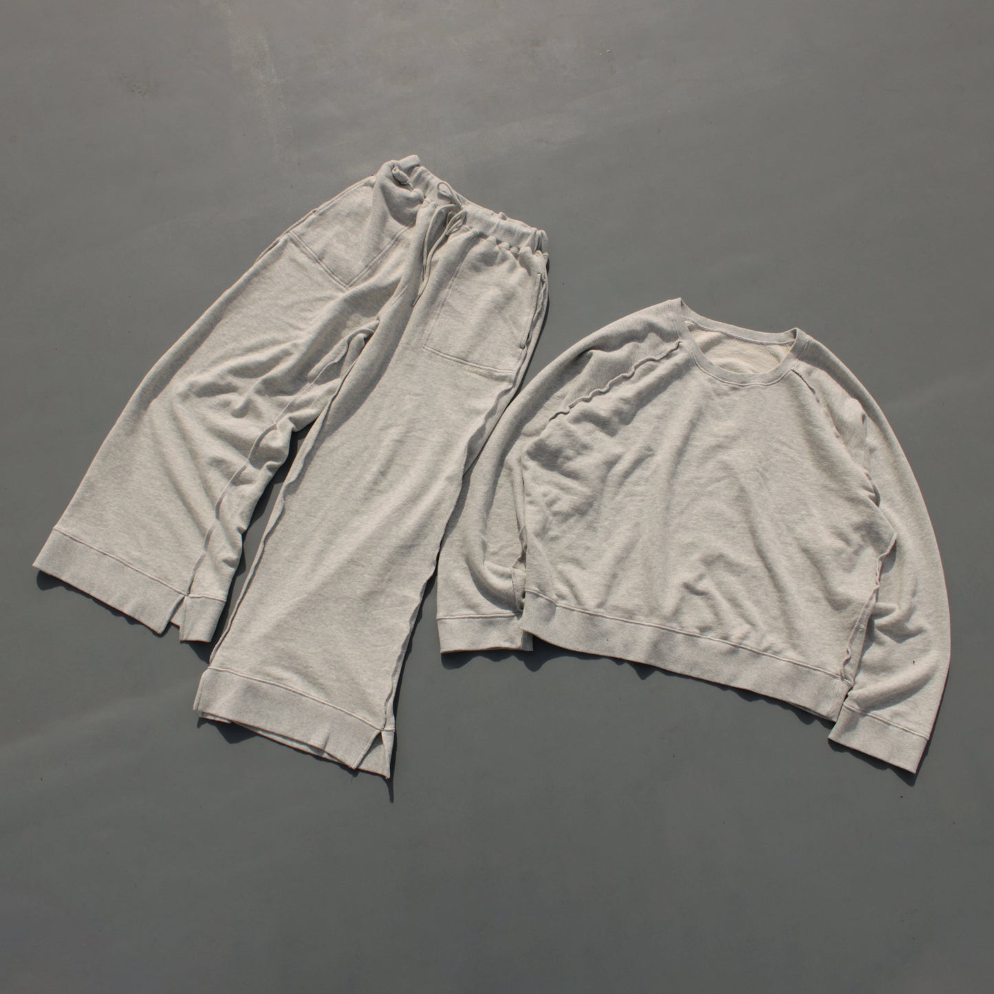 reversible inside-out wide sweat tops