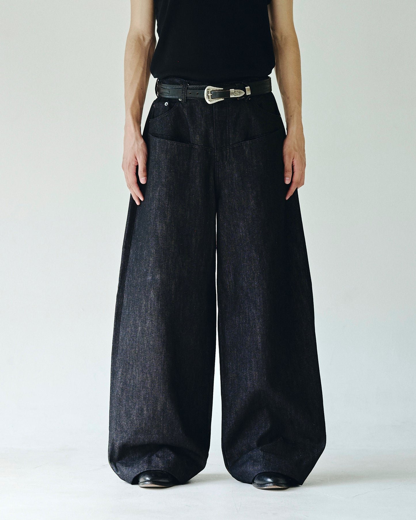 DOUBLE POCKET RIGID SLUB BAGGY DENIM TROUSERS