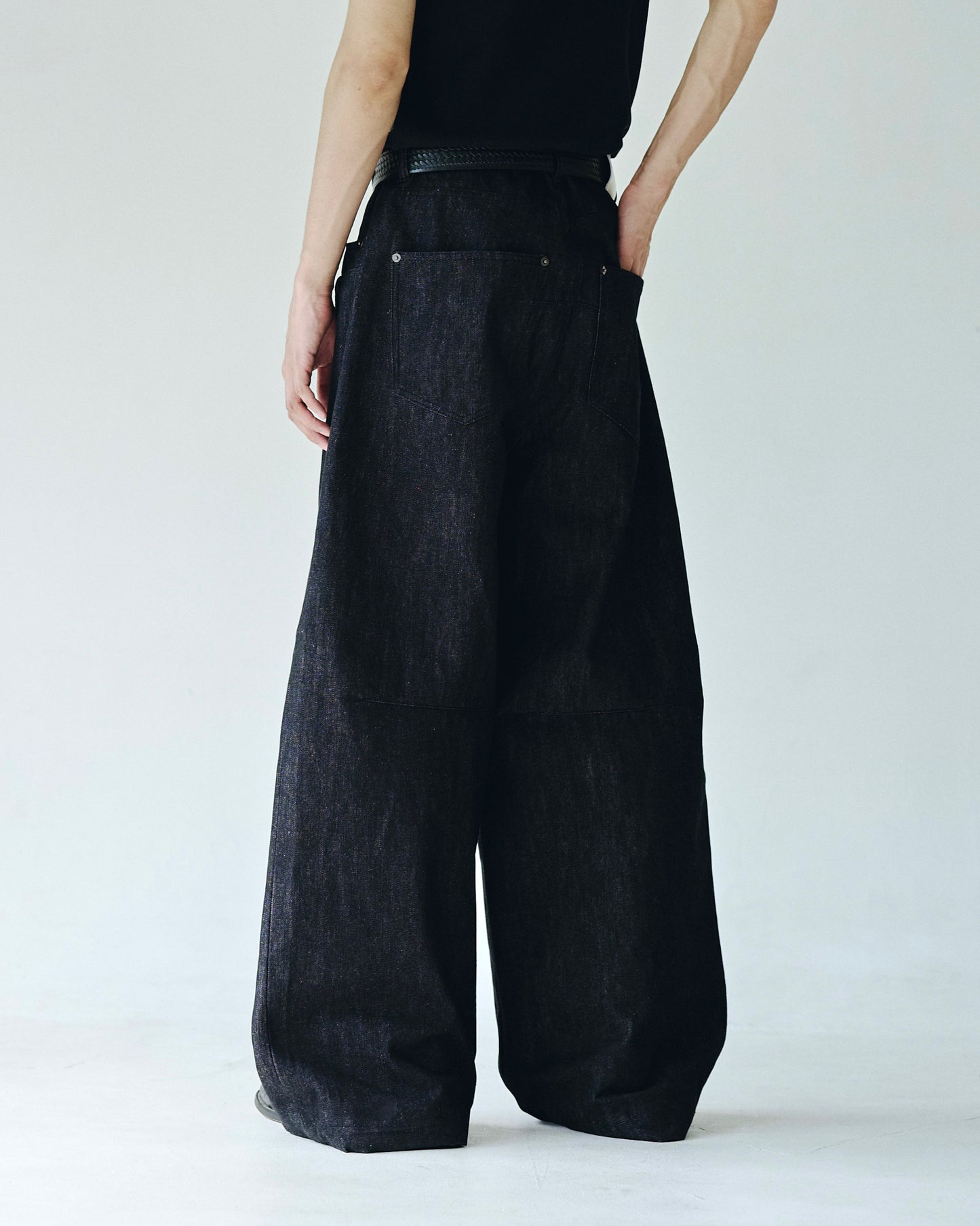 DOUBLE POCKET RIGID SLUB BAGGY DENIM TROUSERS