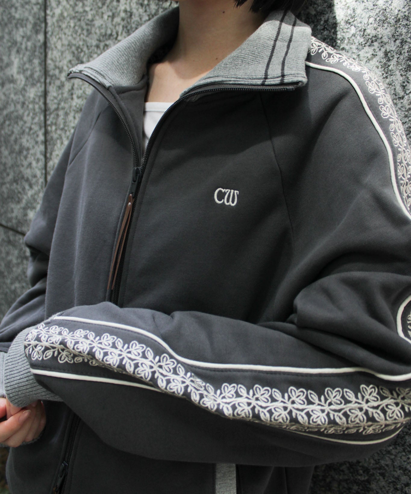 flower embroidery line track jacket