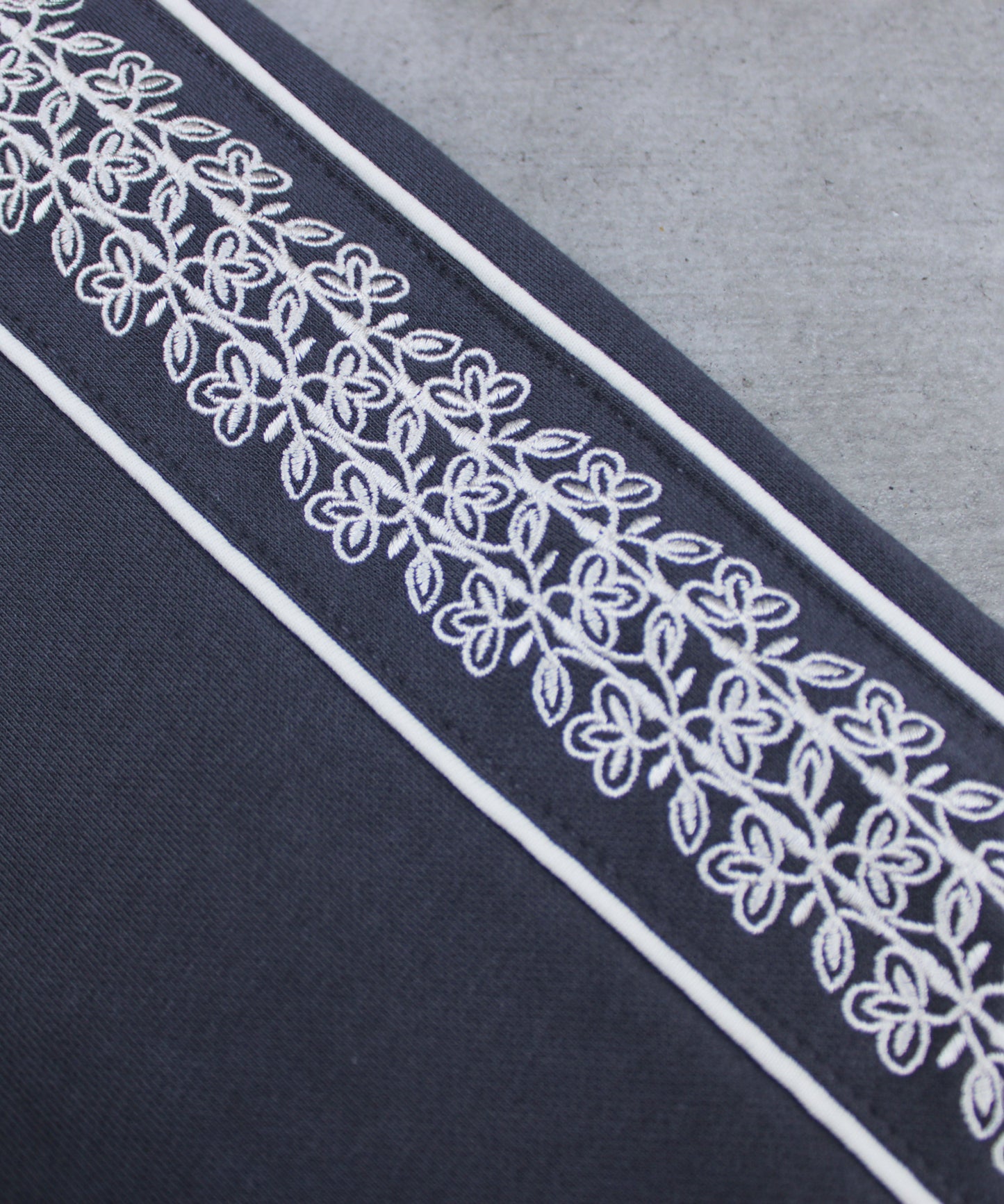 flower embroidery line track jacket