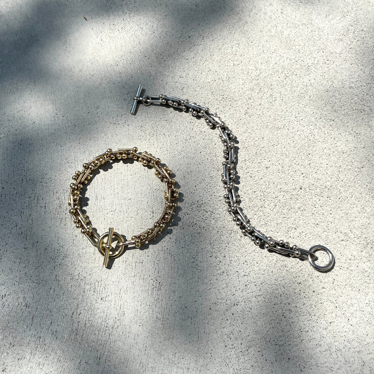 ball binding bracelet