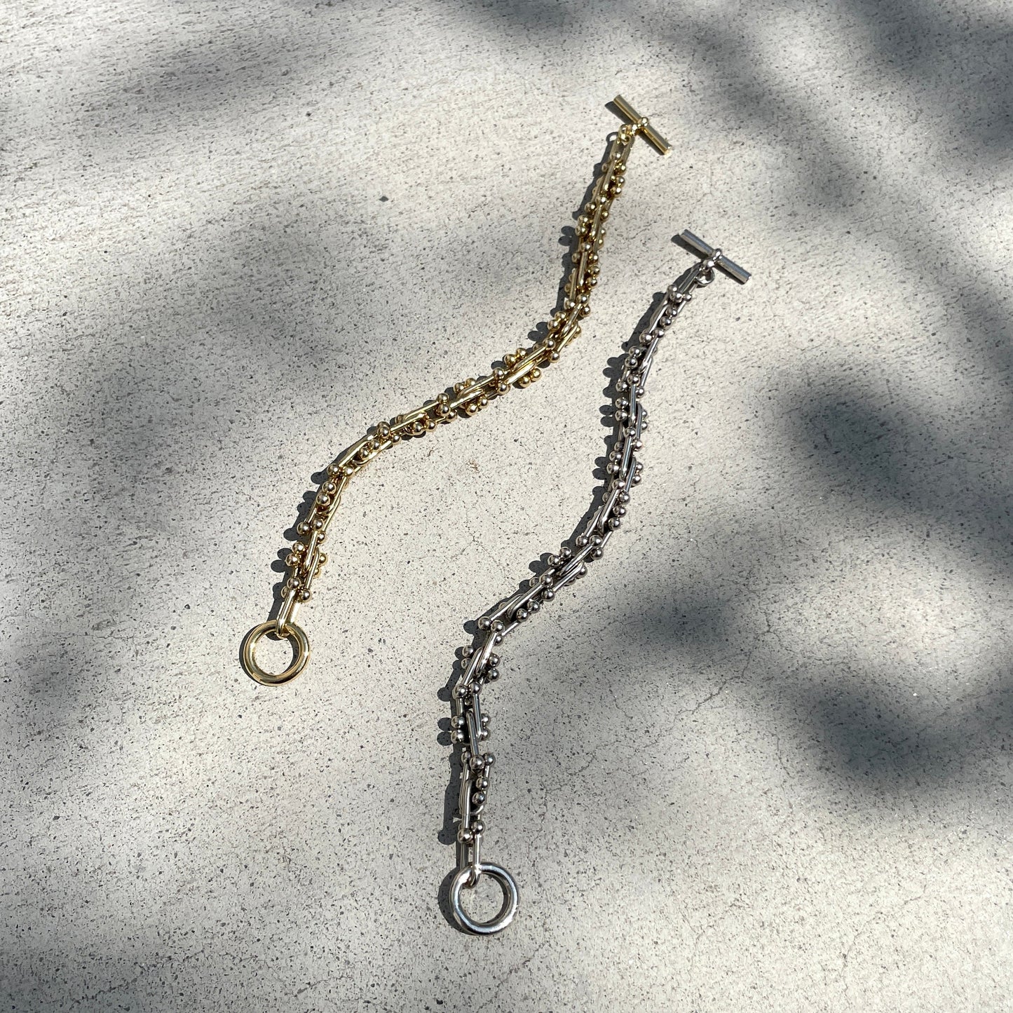 ball binding bracelet