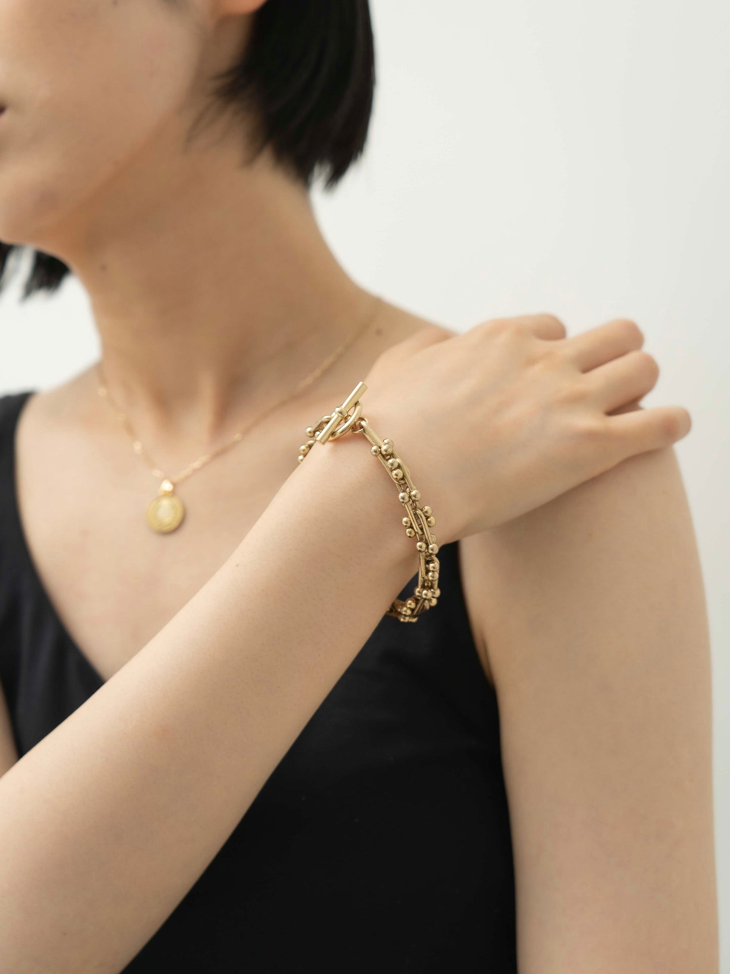 ball binding bracelet