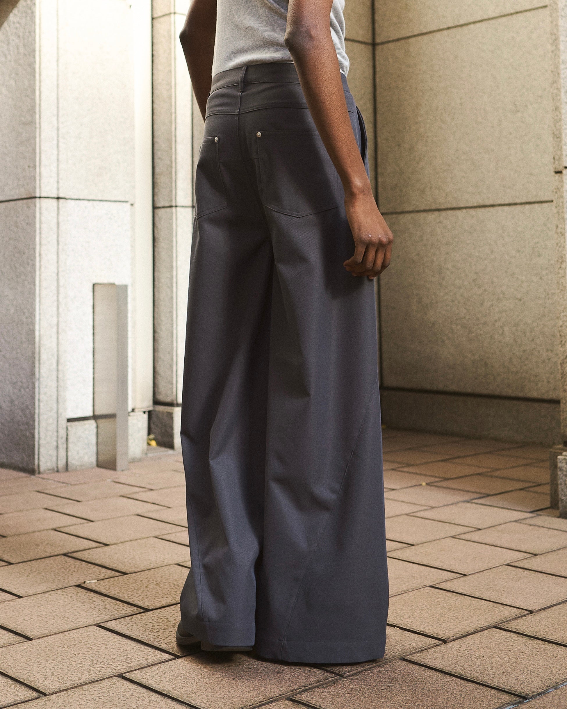 super wide baggy polyester slacks Lサイズ super wide baggy polyester slacks – CAMPHOR WOOD - OFFICIAL