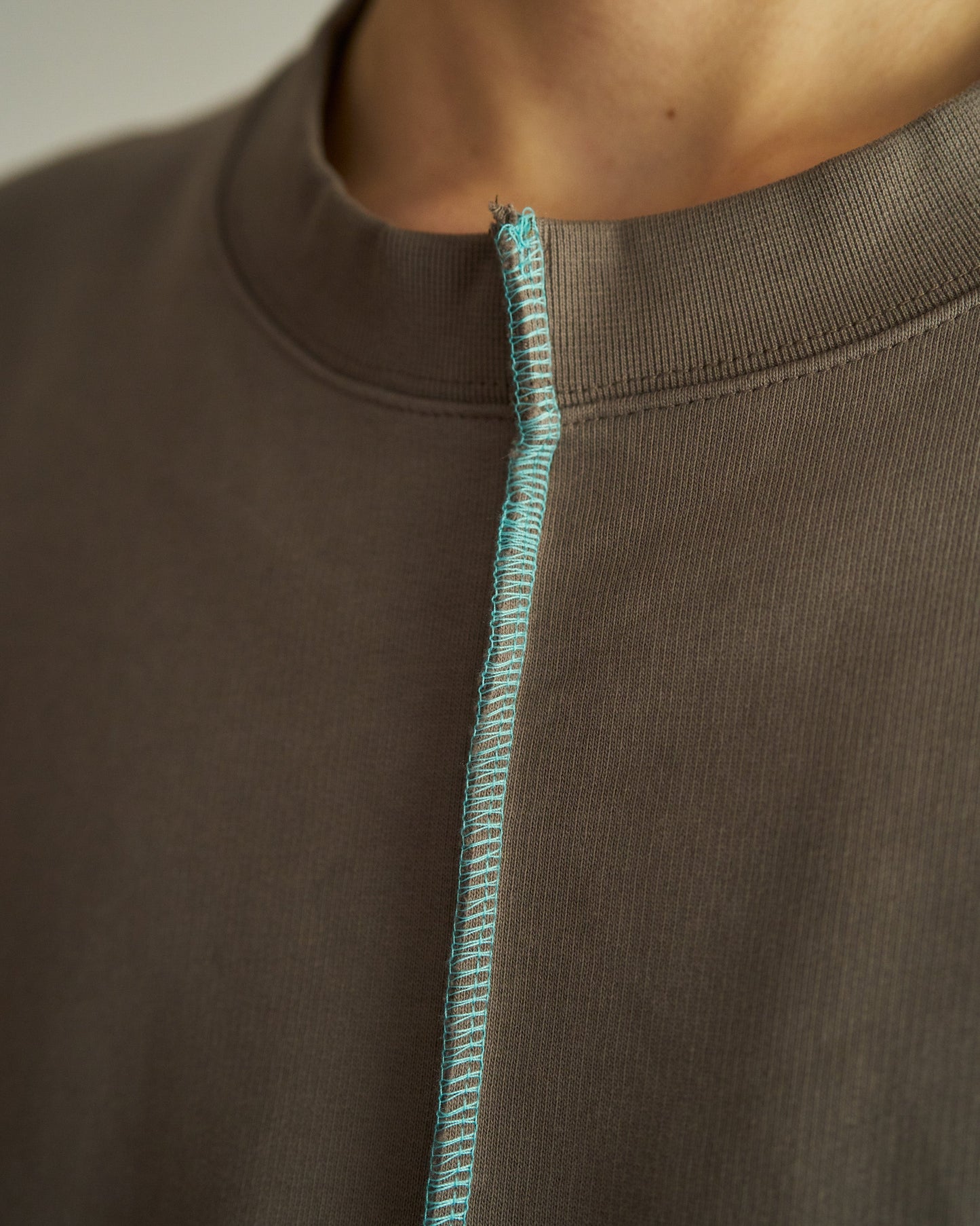 patchwork inside-out stiching sweat