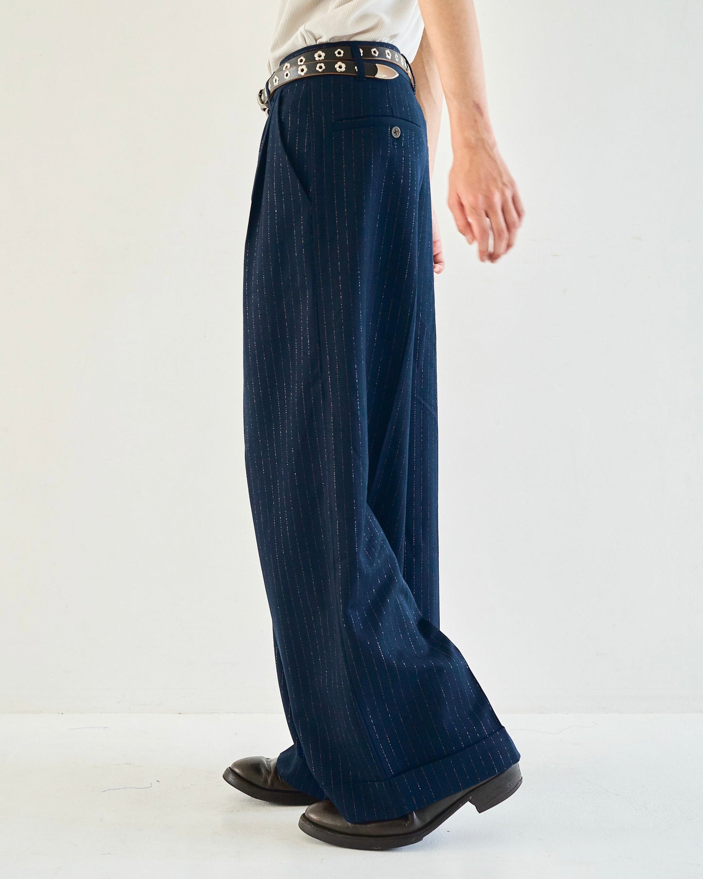 2tuck wide baggy flare rame slacks