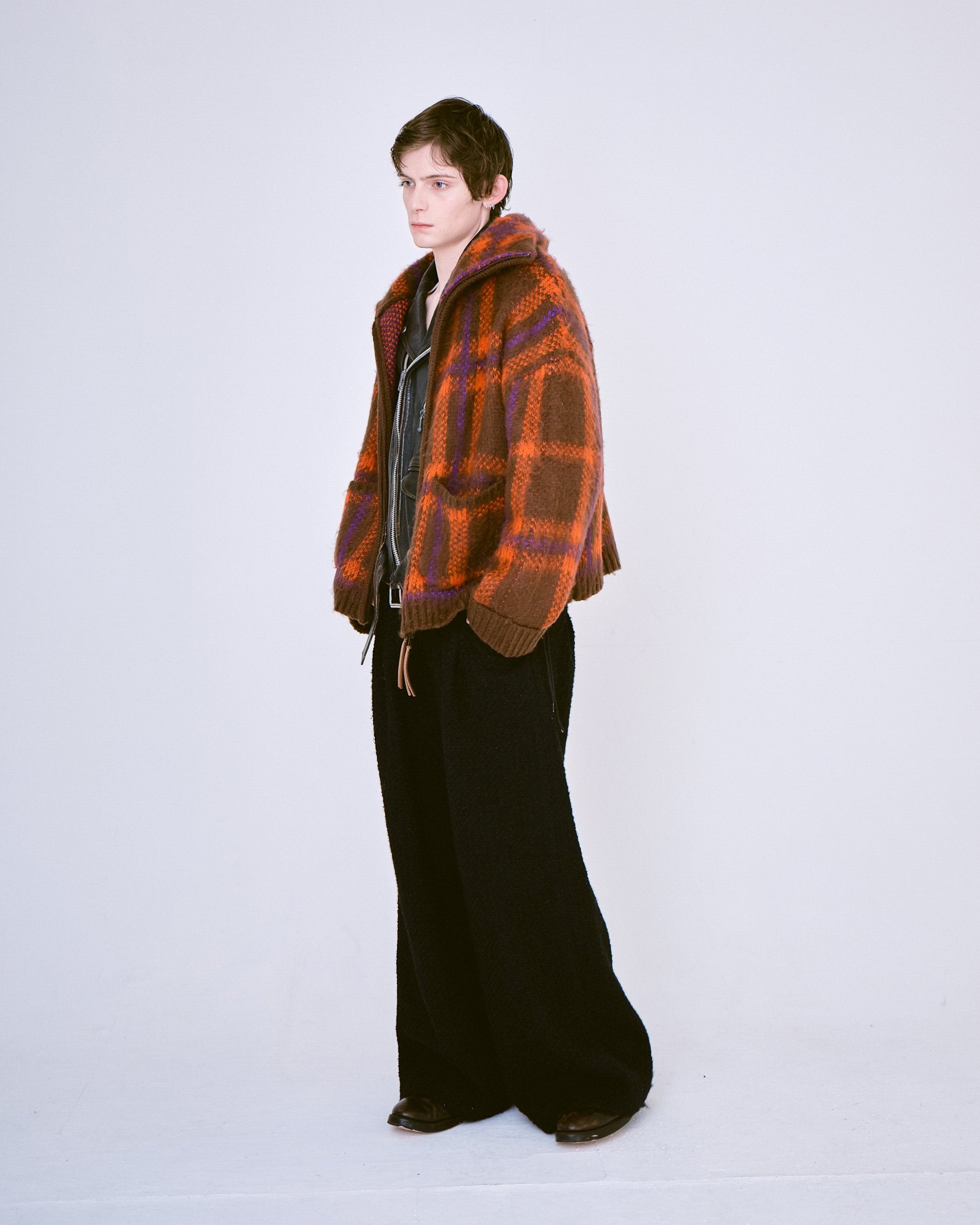 パンツ Camphor Wood 1tuck widebaggy tweedslacks 1tuck super baggy tweed slacks – CAMPHOR WOOD - OFFICIAL