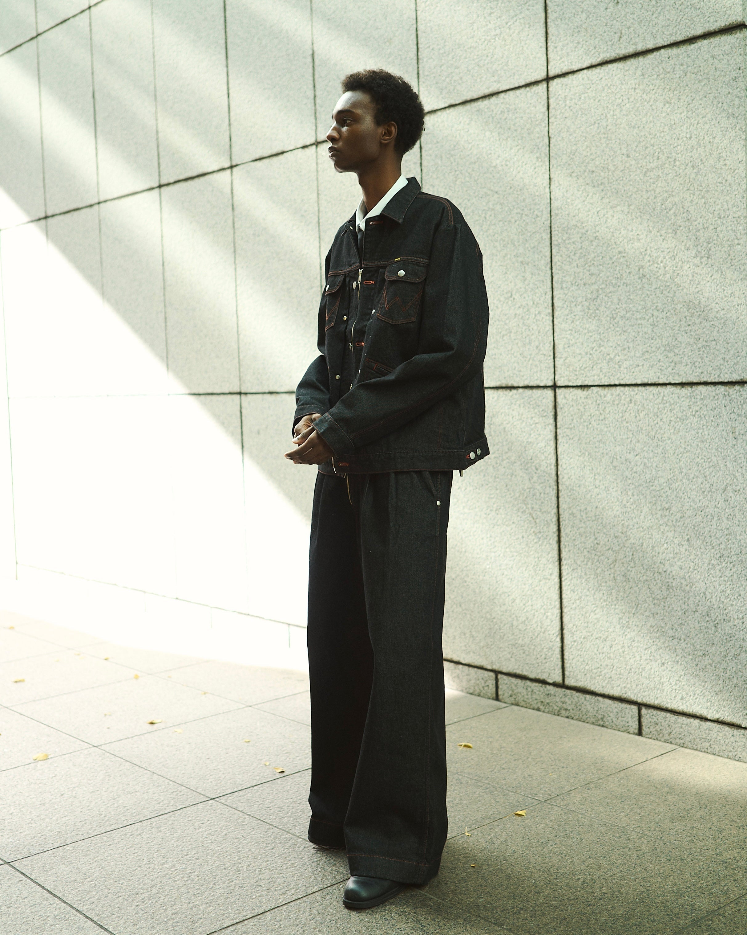 CamphorWood × Wrangler 】front zip wide baggy broken denim