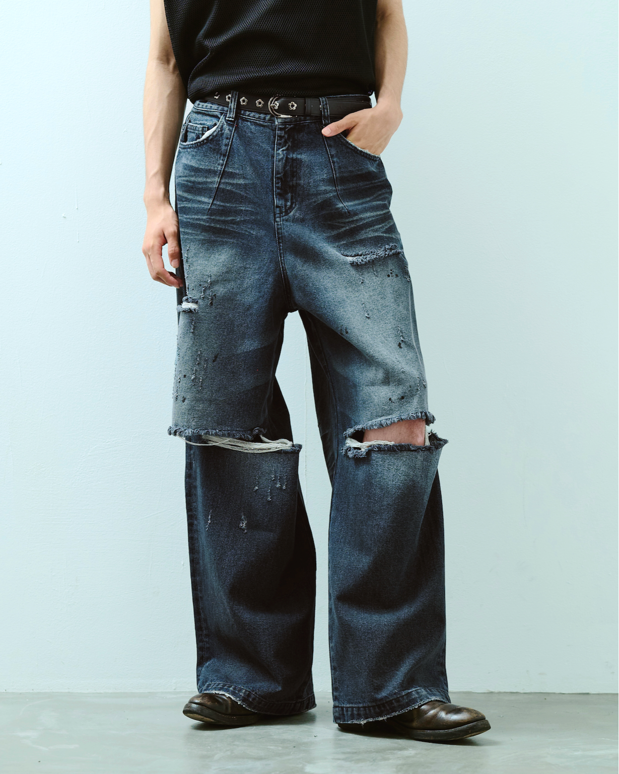 wide baggy broken denim trousers