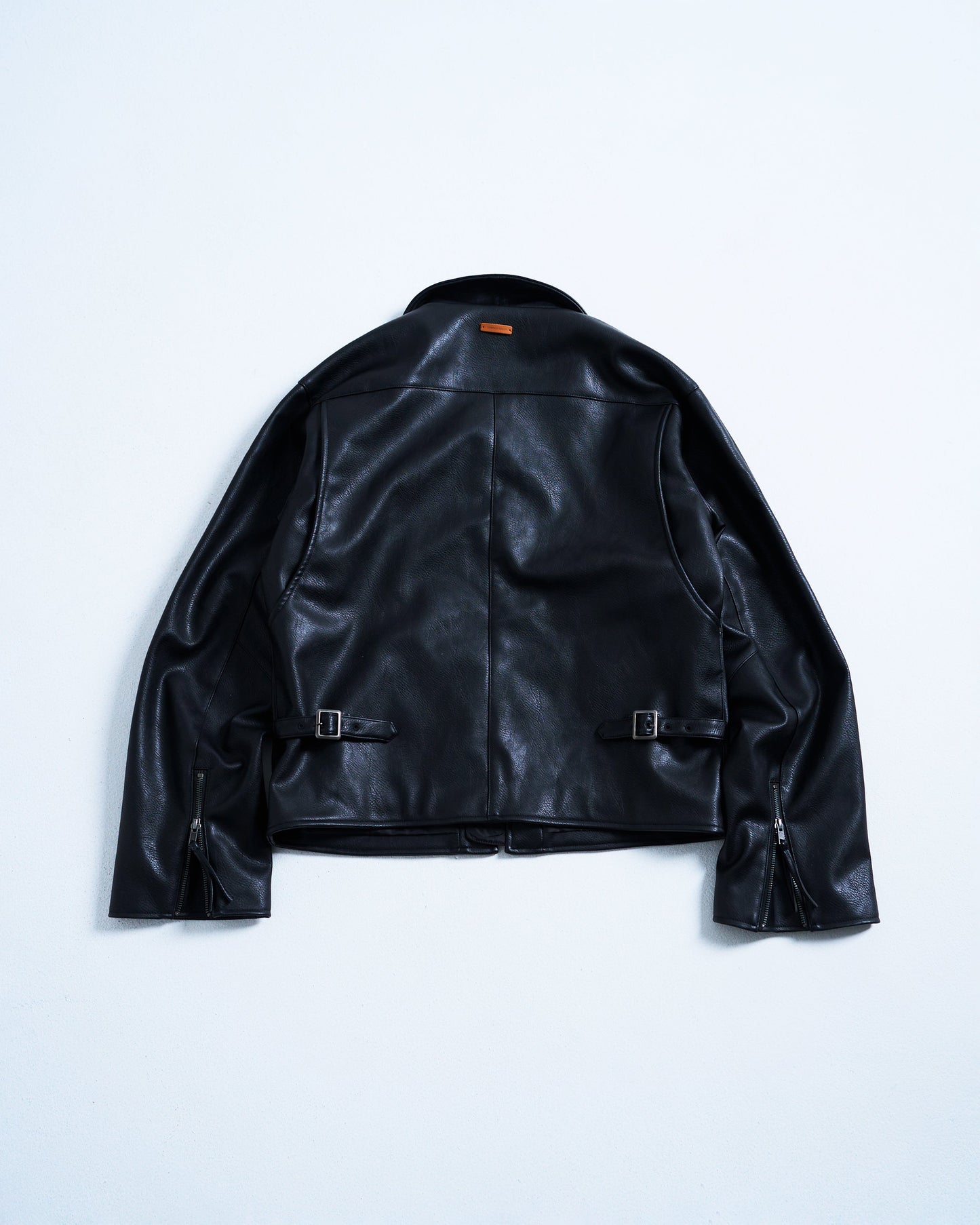 short length zipped PU-leather sport jacket