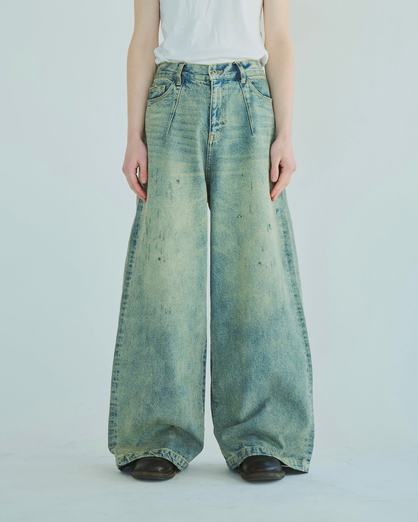 wide baggy overdye denim trousers