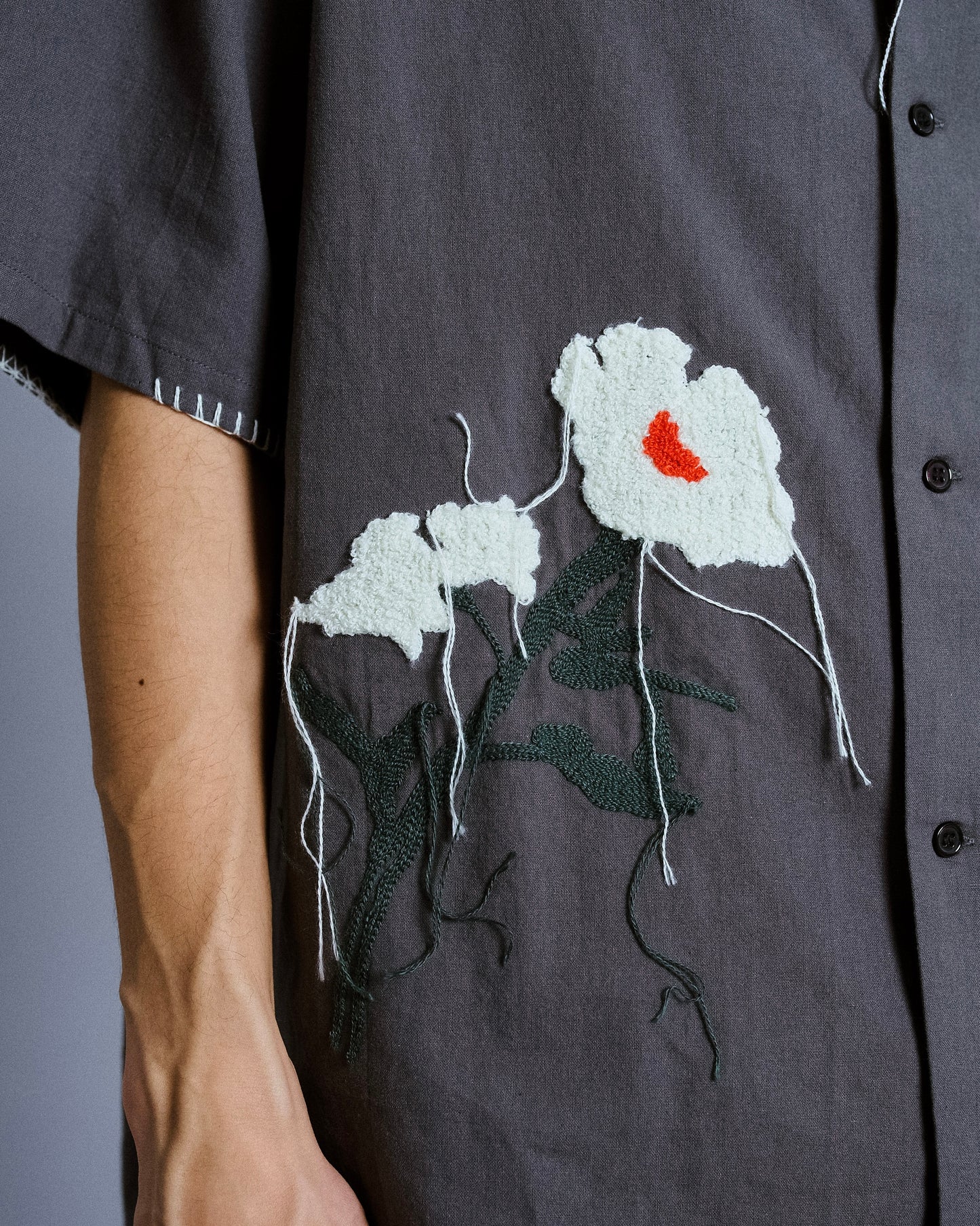 flower embroidery SAGARA h/s shirt