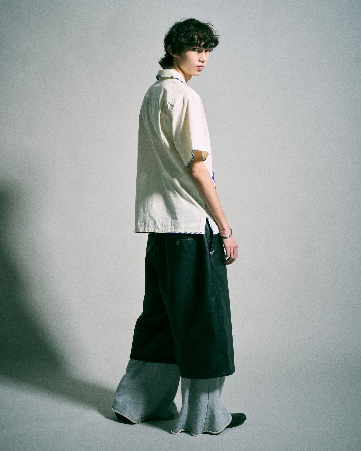 FLOWER EMBROIDERY SAGARA H/S SHIRT