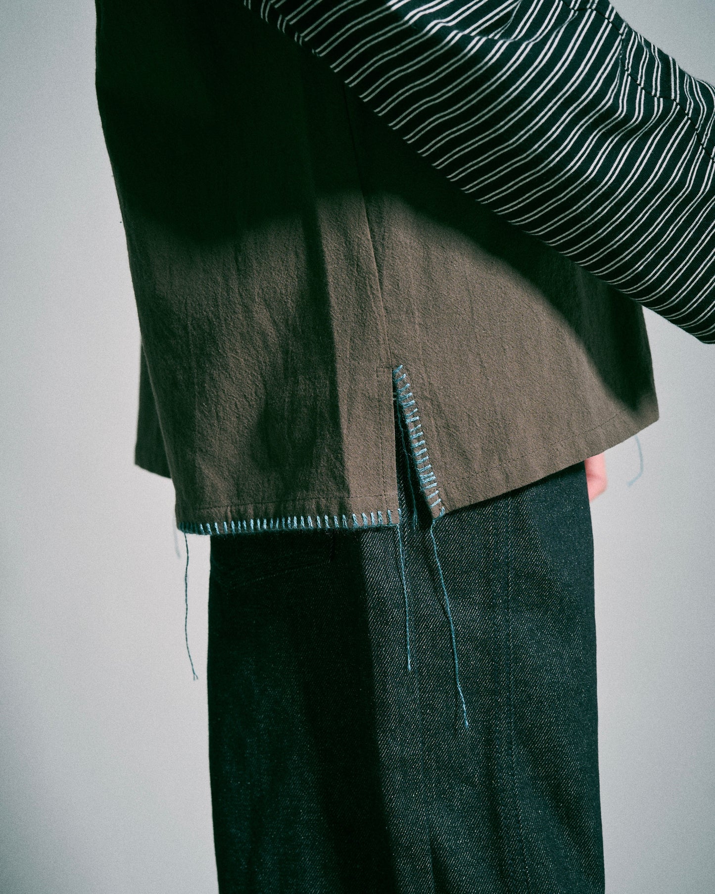FLOWER EMBROIDERY SAGARA H/S SHIRT
