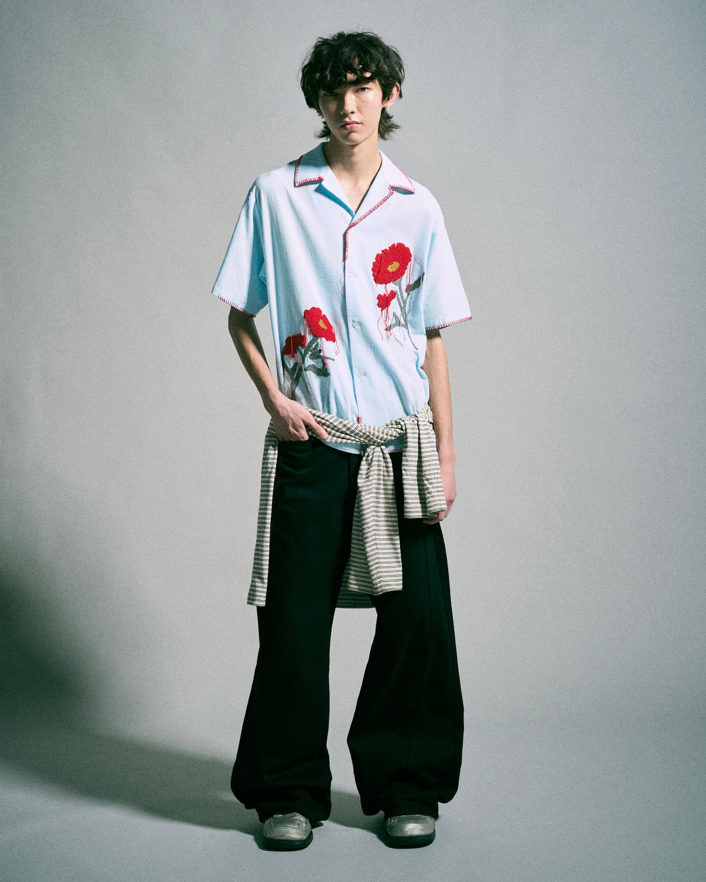 FLOWER EMBROIDERY SAGARA H/S SHIRT