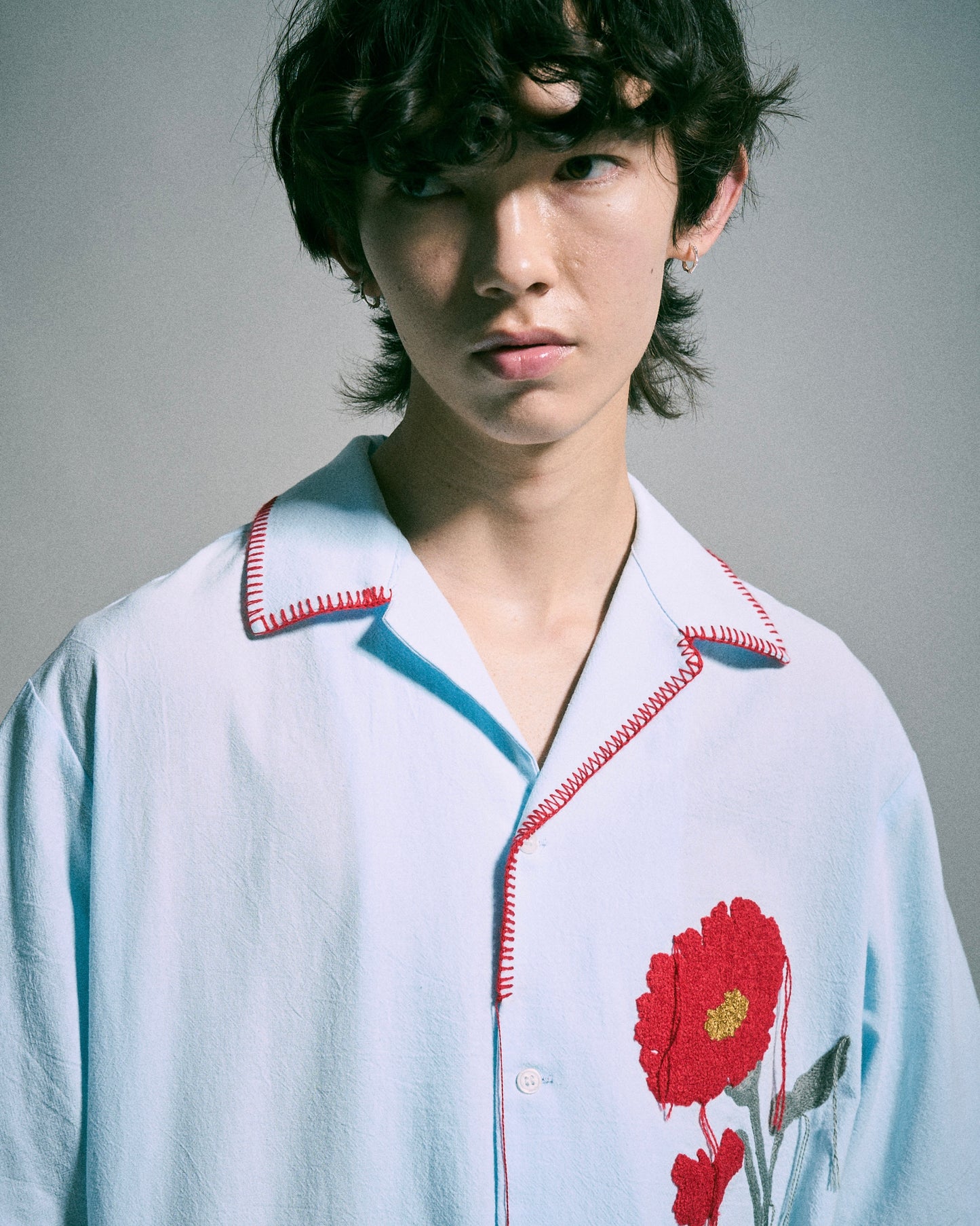 FLOWER EMBROIDERY SAGARA H/S SHIRT