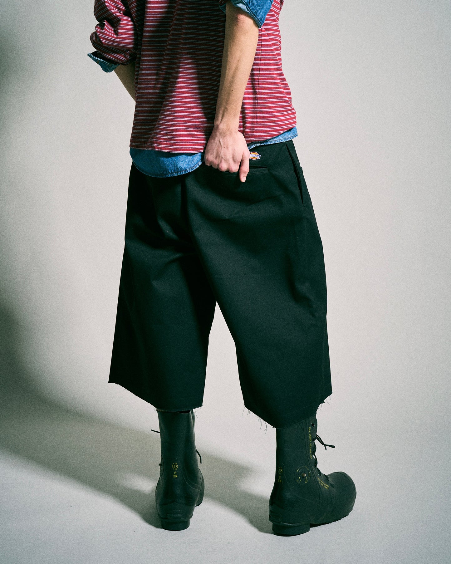 【 Dickies®︎×CAMPHORWOOD 】LAYERED BOXER CUT-OFF WIDE CHINO SHORTS