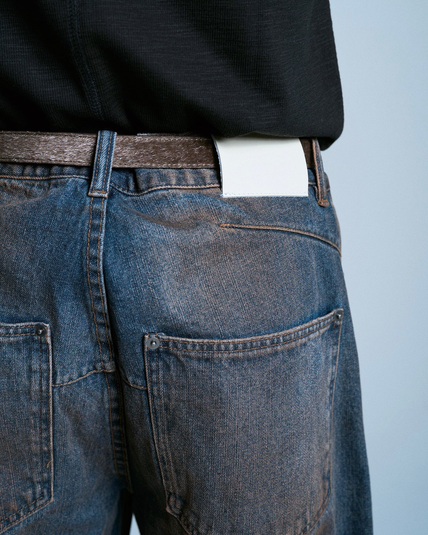 SIDE SEAM SEMI-FLARE SLUB JEANS