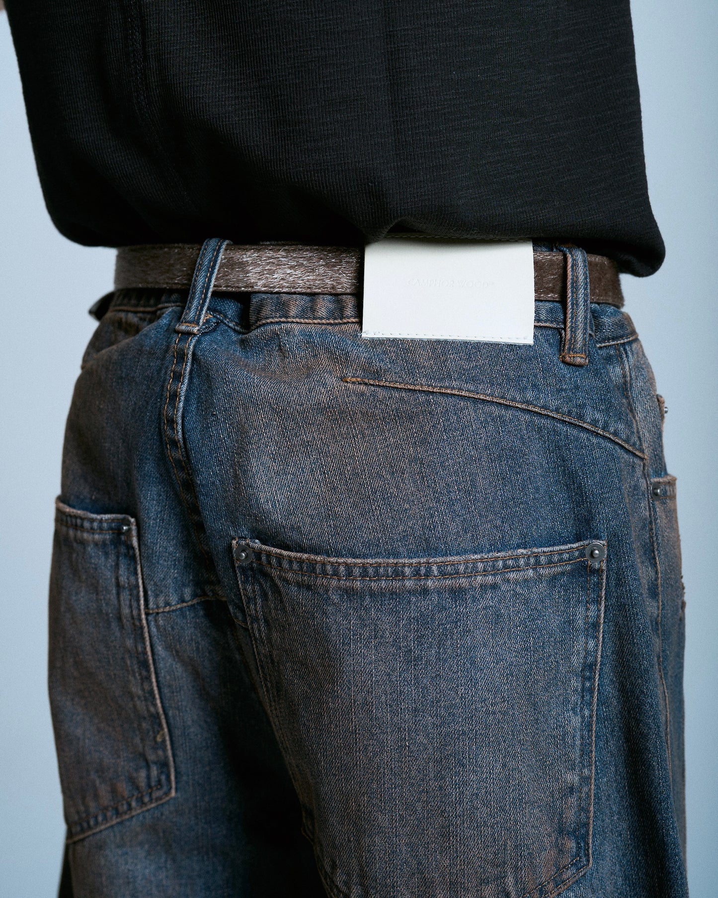 SIDE SEAM SEMI-FLARE SLUB JEANS
