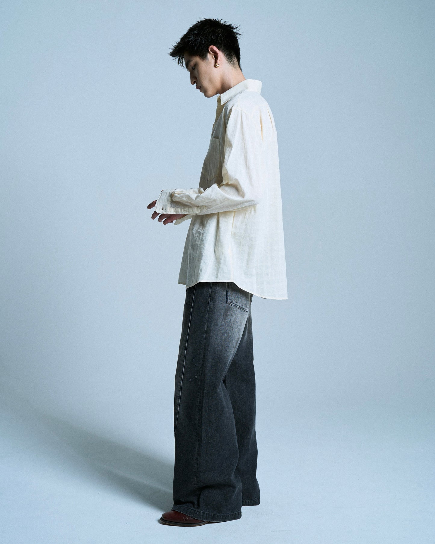 SIDE SEAM SEMI-FLARE SLUB JEANS