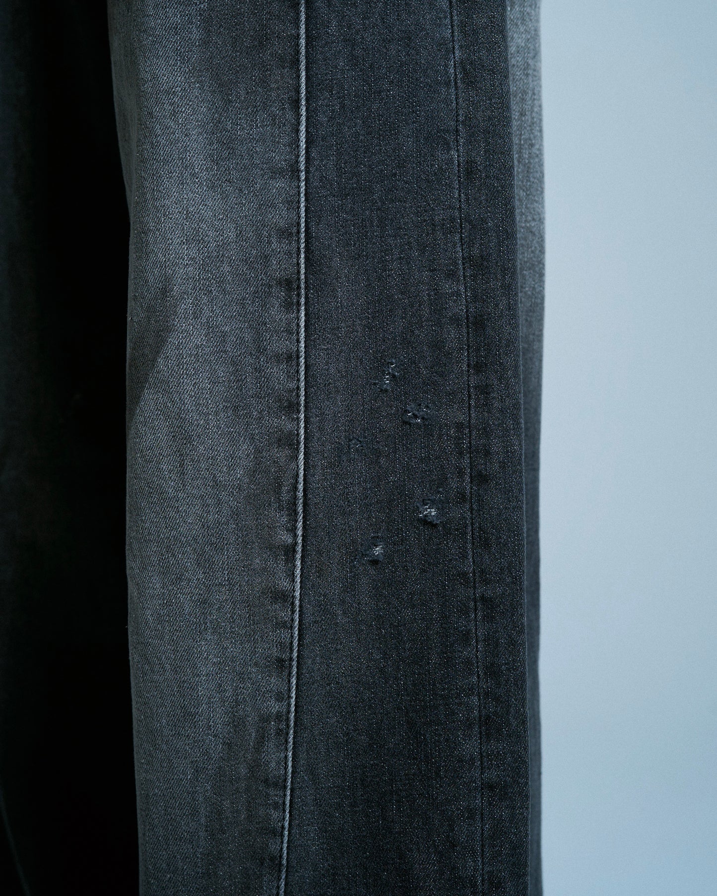 SIDE SEAM SEMI-FLARE SLUB JEANS
