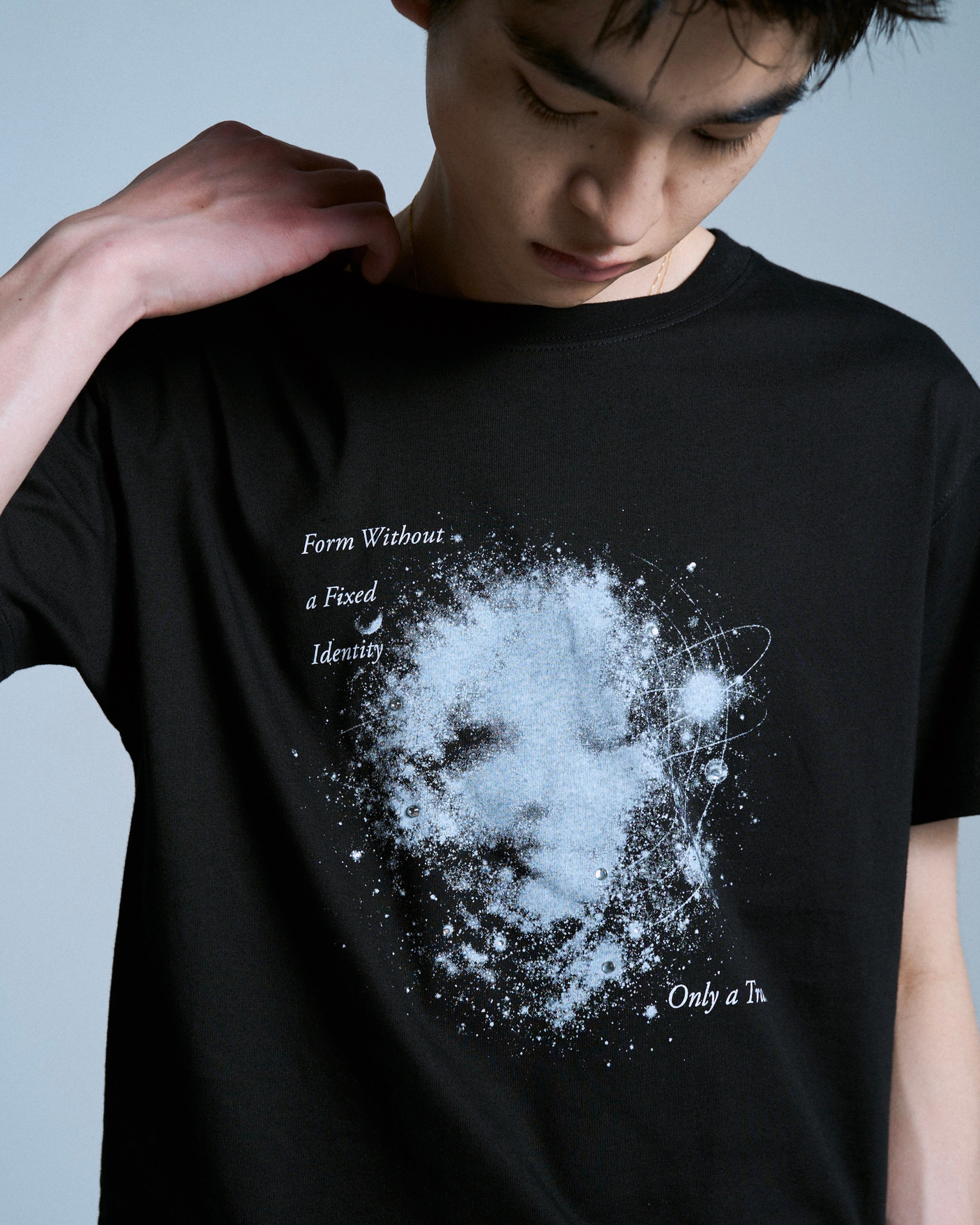 GRAPHIC SPACE RHINESTONE TEE – CAMPHOR WOOD - OFFICIAL ONLINE