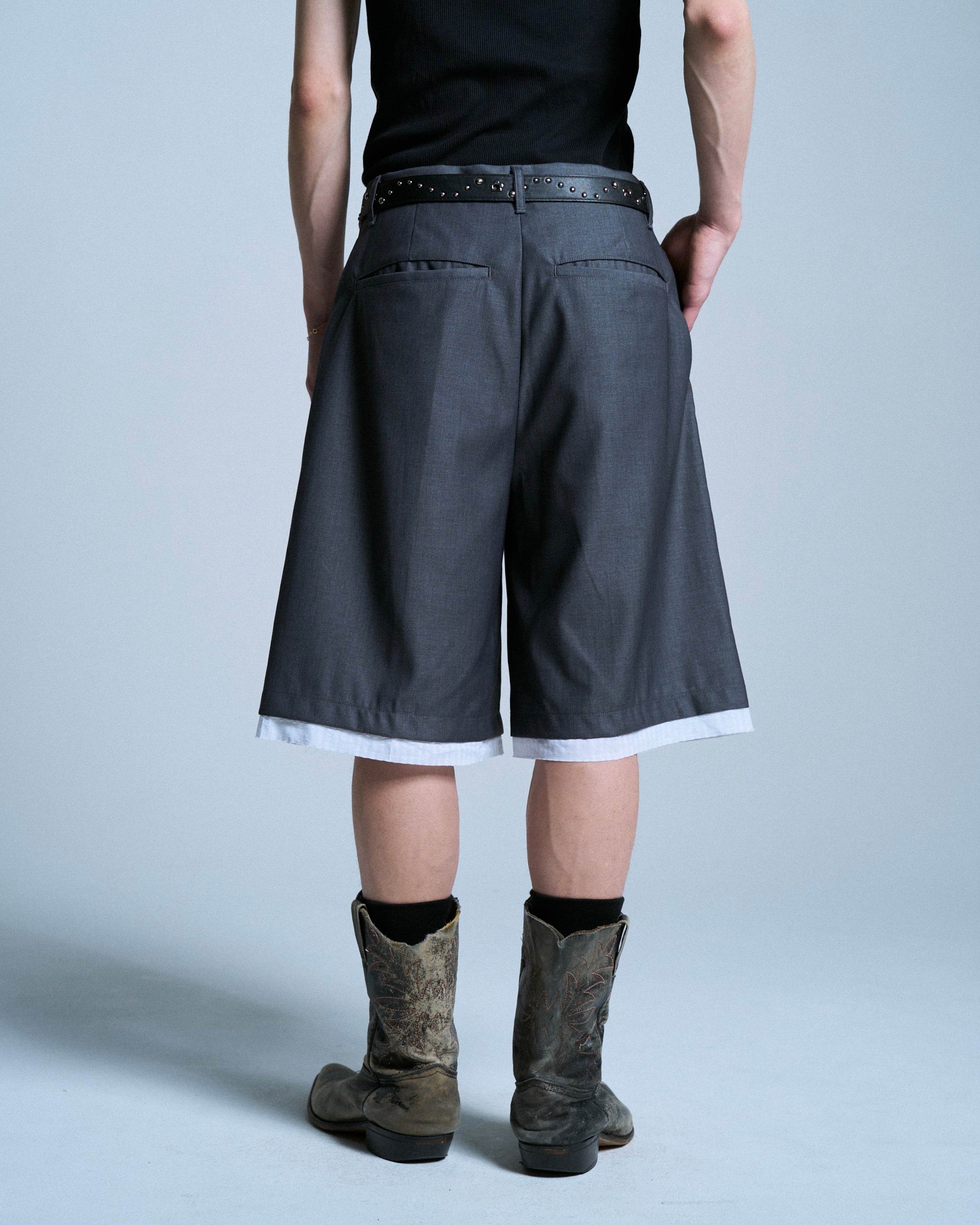 CUT OFF LAYERED SLACKS SHORTS – CAMPHOR WOOD - OFFICIAL ONLINE