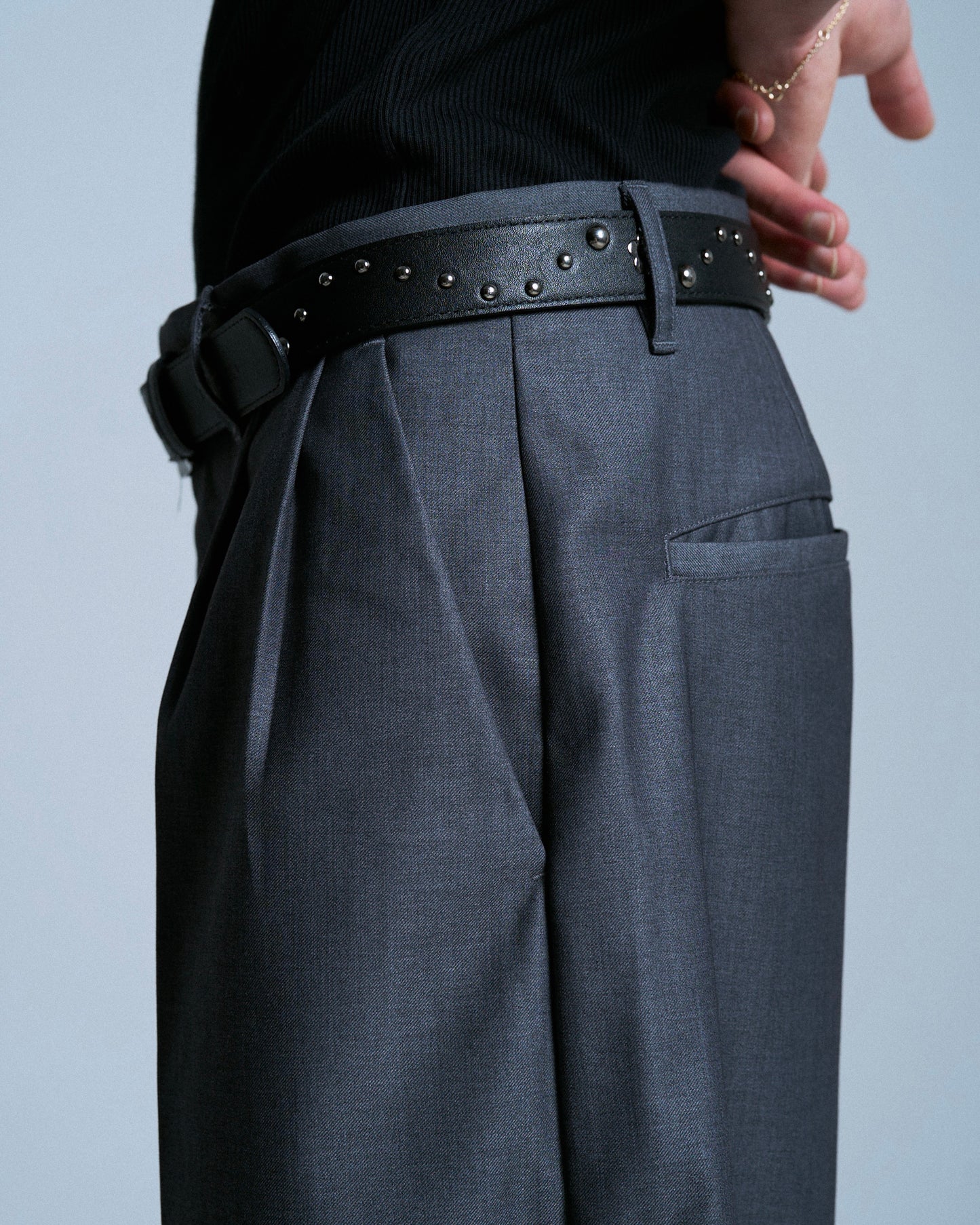 CUT OFF LAYERED SLACKS SHORTS