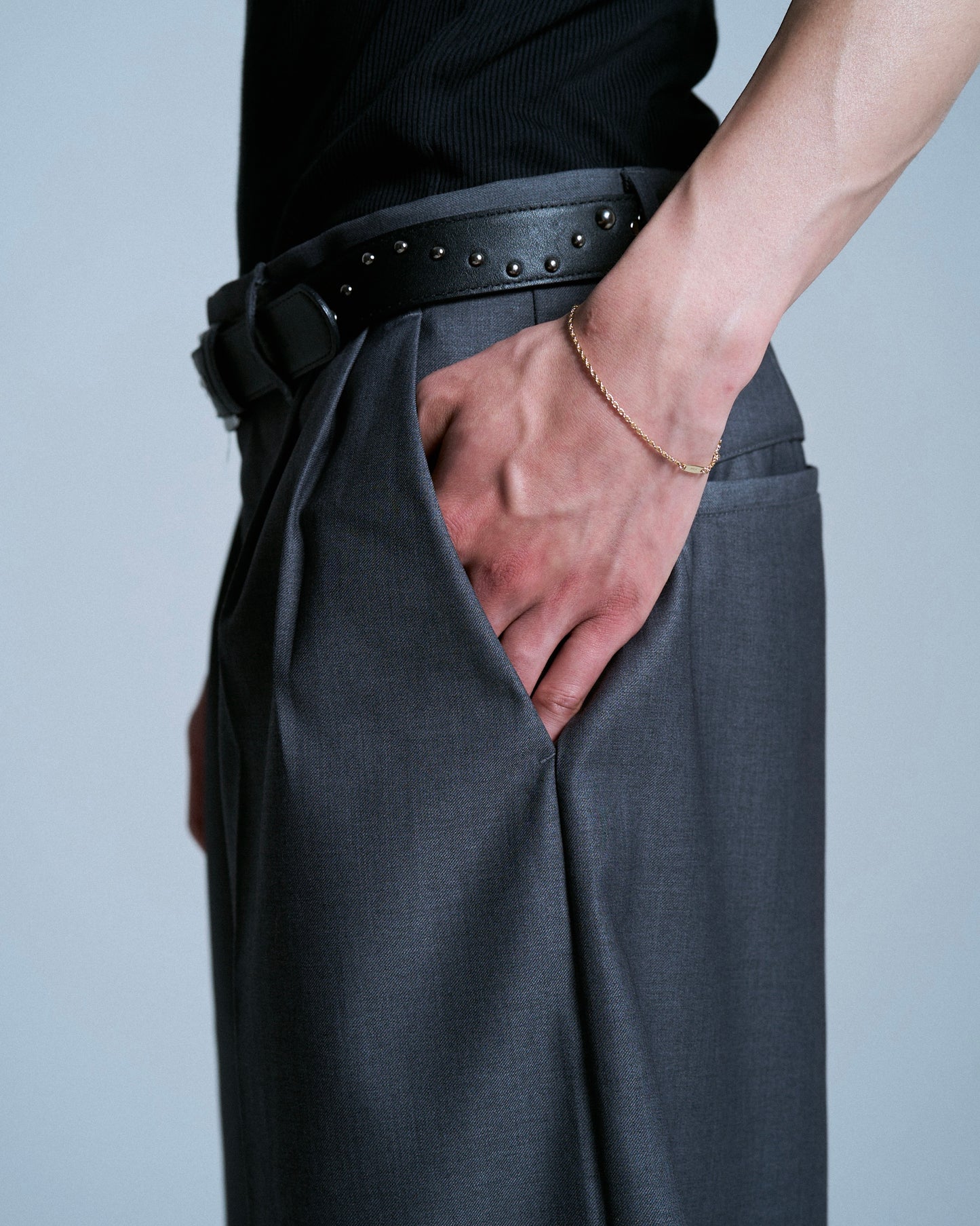 CUT OFF LAYERED SLACKS SHORTS