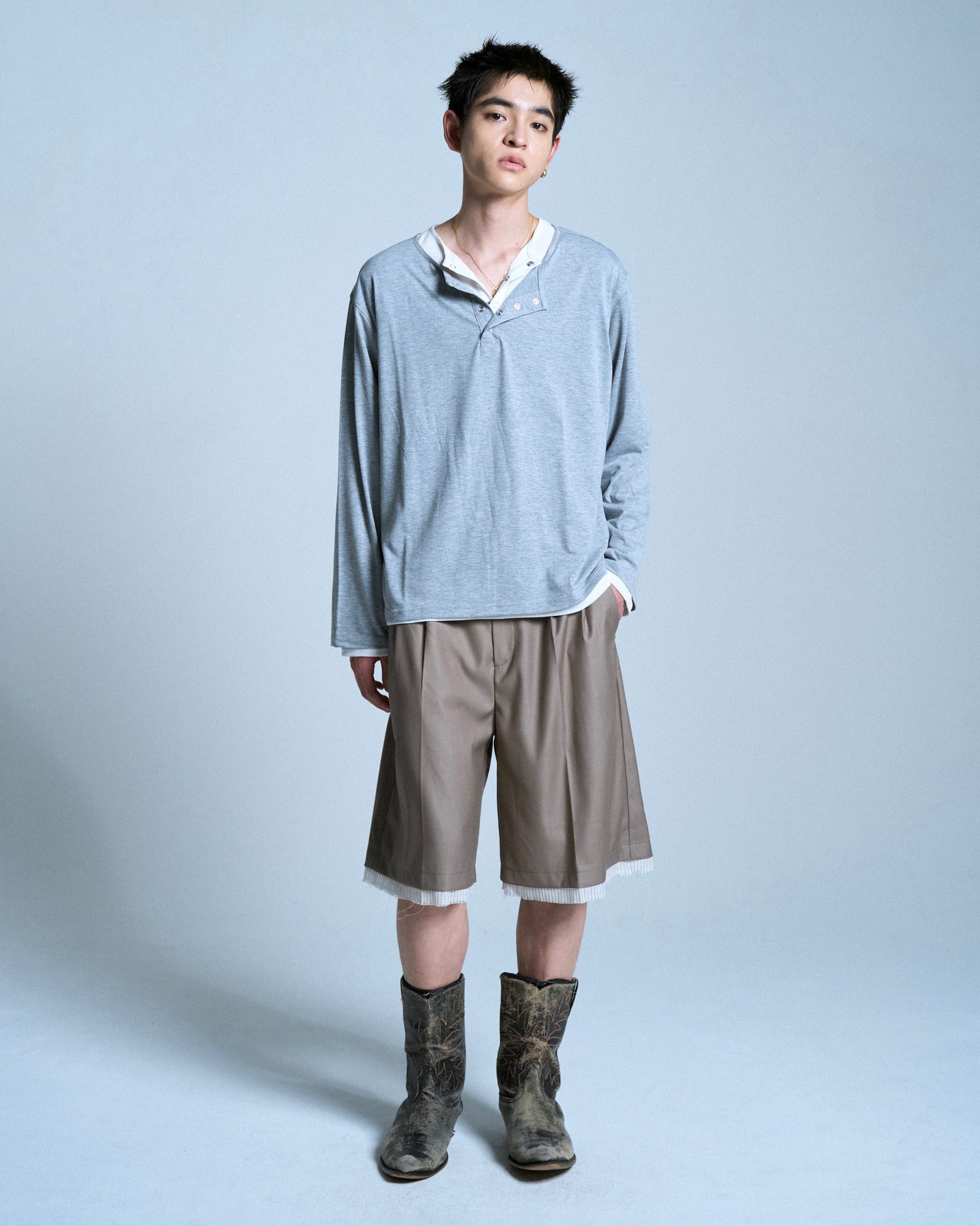 CUT OFF LAYERED SLACKS SHORTS – CAMPHOR WOOD - OFFICIAL ONLINE