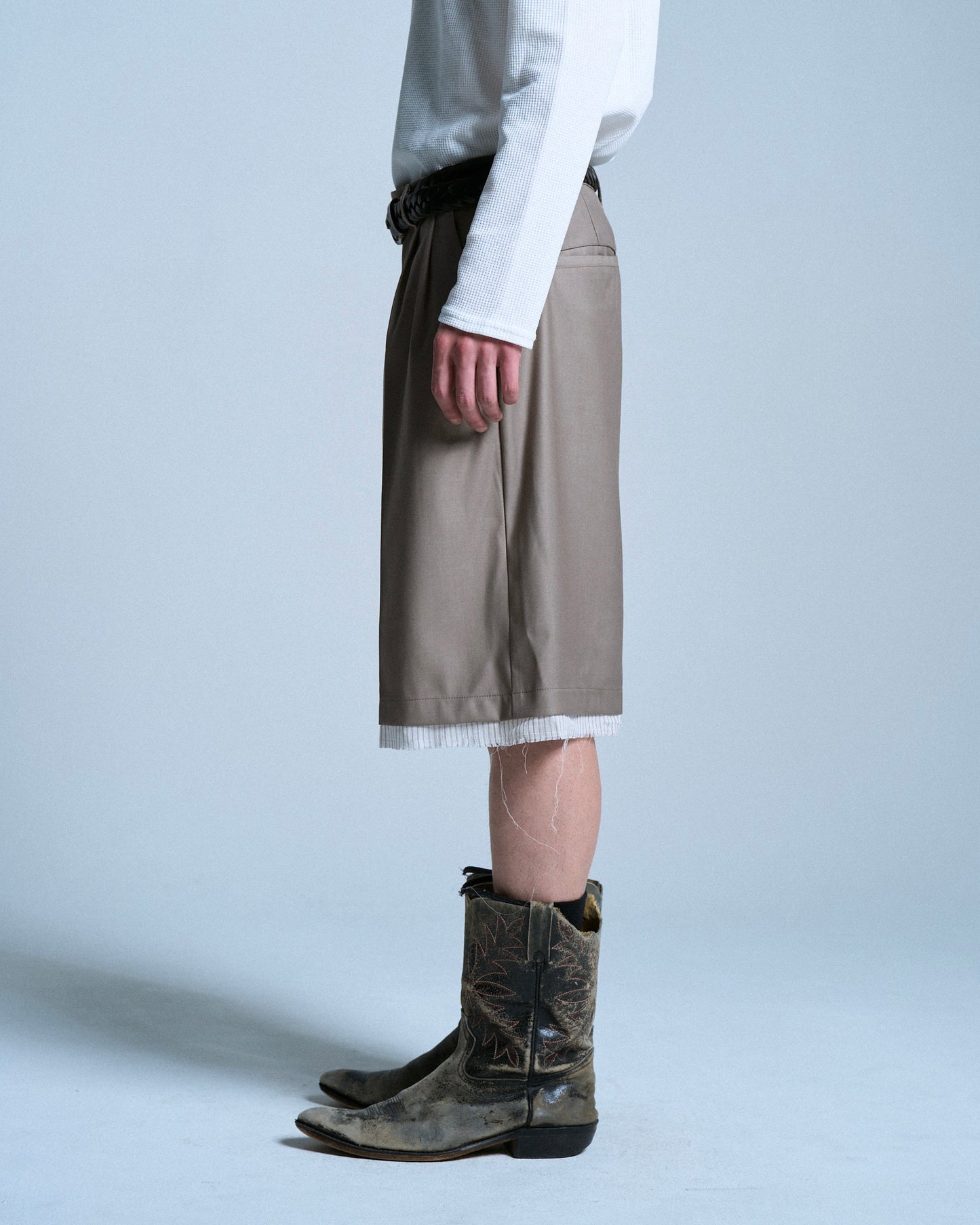 CUT OFF LAYERED SLACKS SHORTS