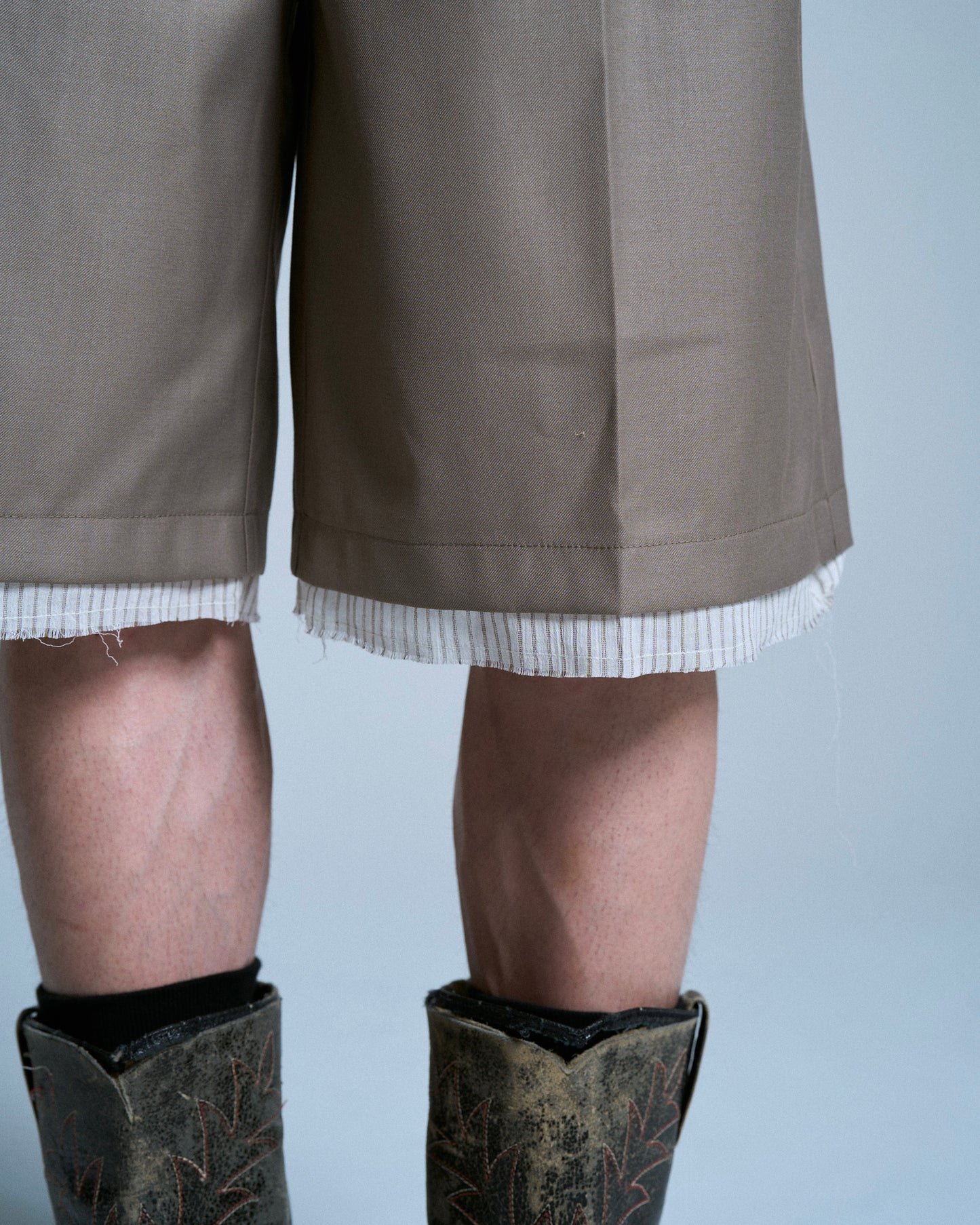 CUT OFF LAYERED SLACKS SHORTS