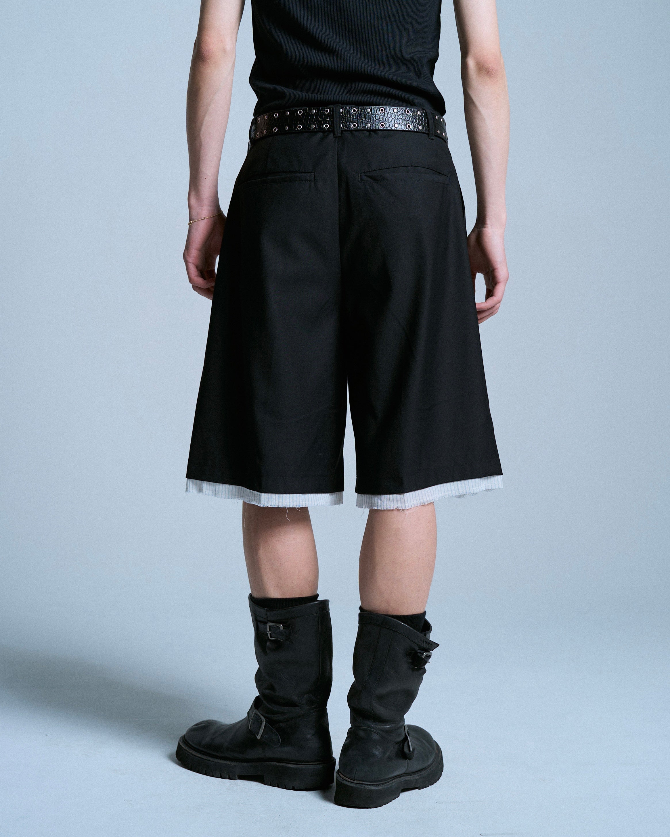 CUT OFF LAYERED SLACKS SHORTS – CAMPHOR WOOD - OFFICIAL ONLINE