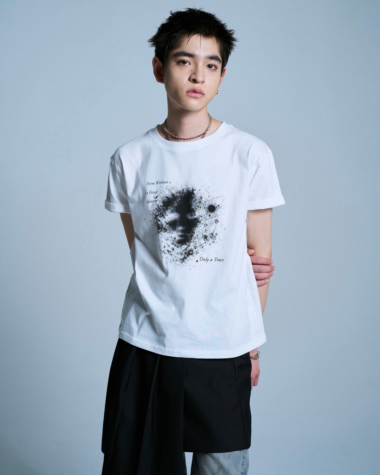 GRAPHIC SPACE RHINESTONE TEE