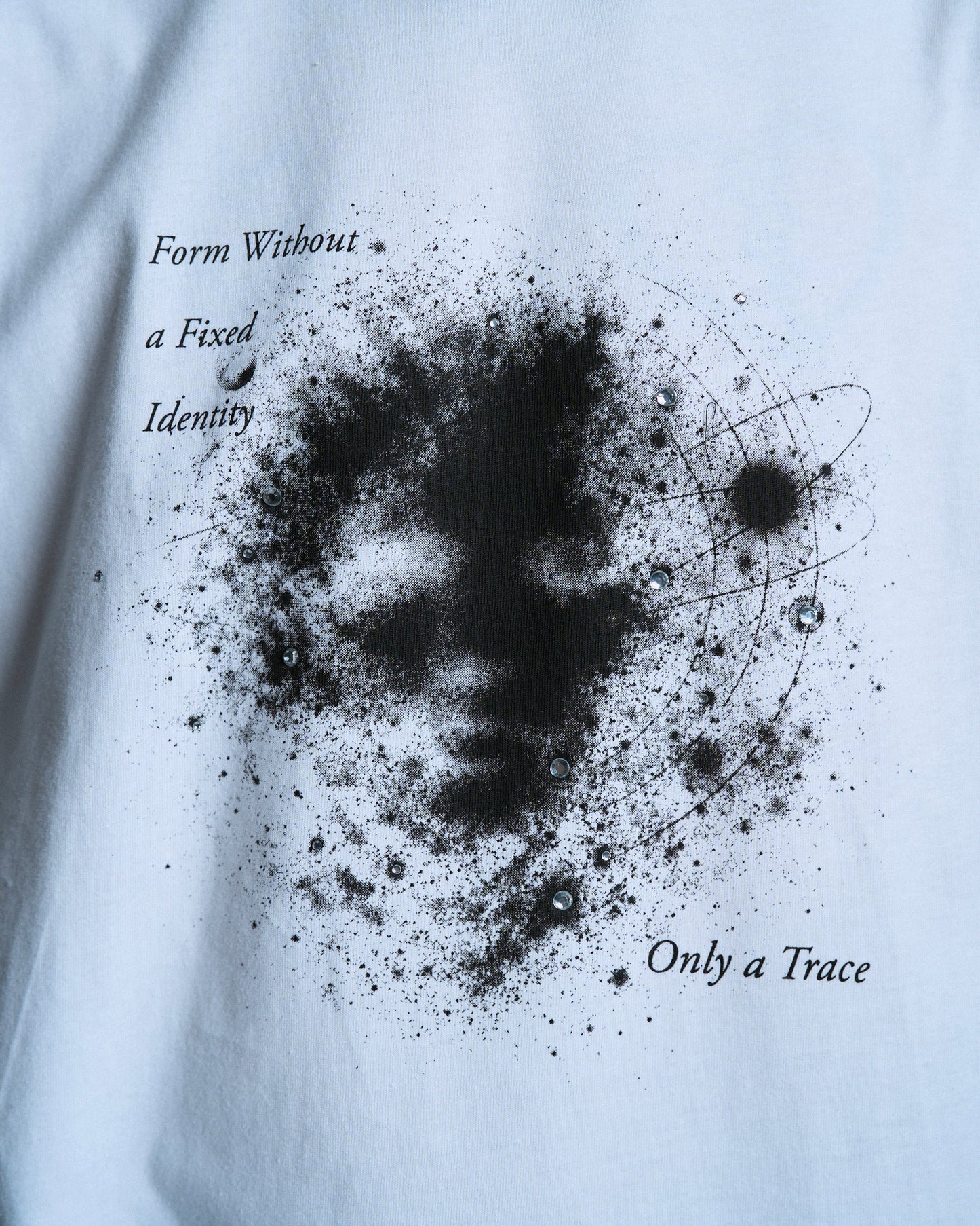 GRAPHIC SPACE RHINESTONE TEE