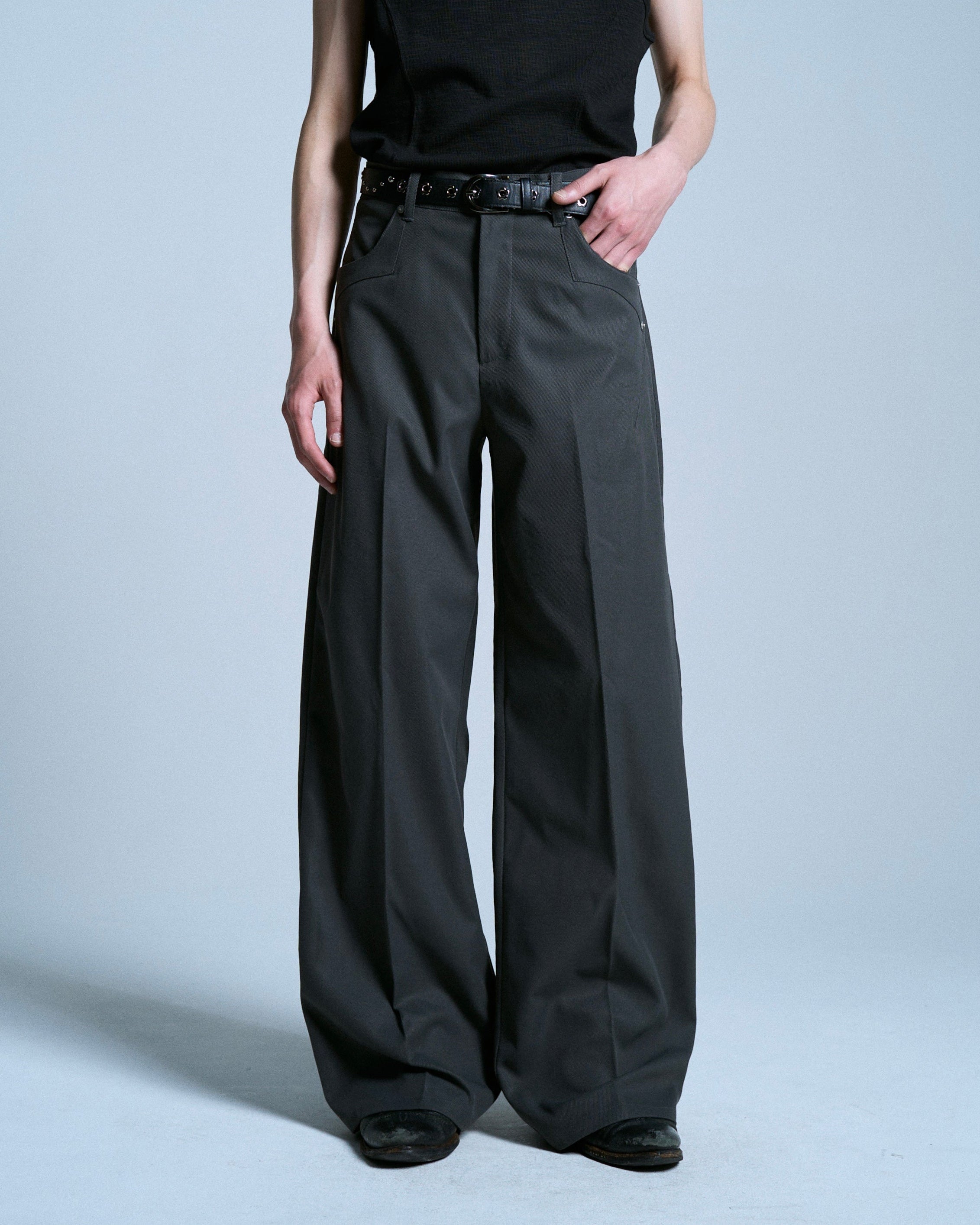 PRESSED POLYESTER FLARE SLACKS – CAMPHOR WOOD - OFFICIAL ONLINE