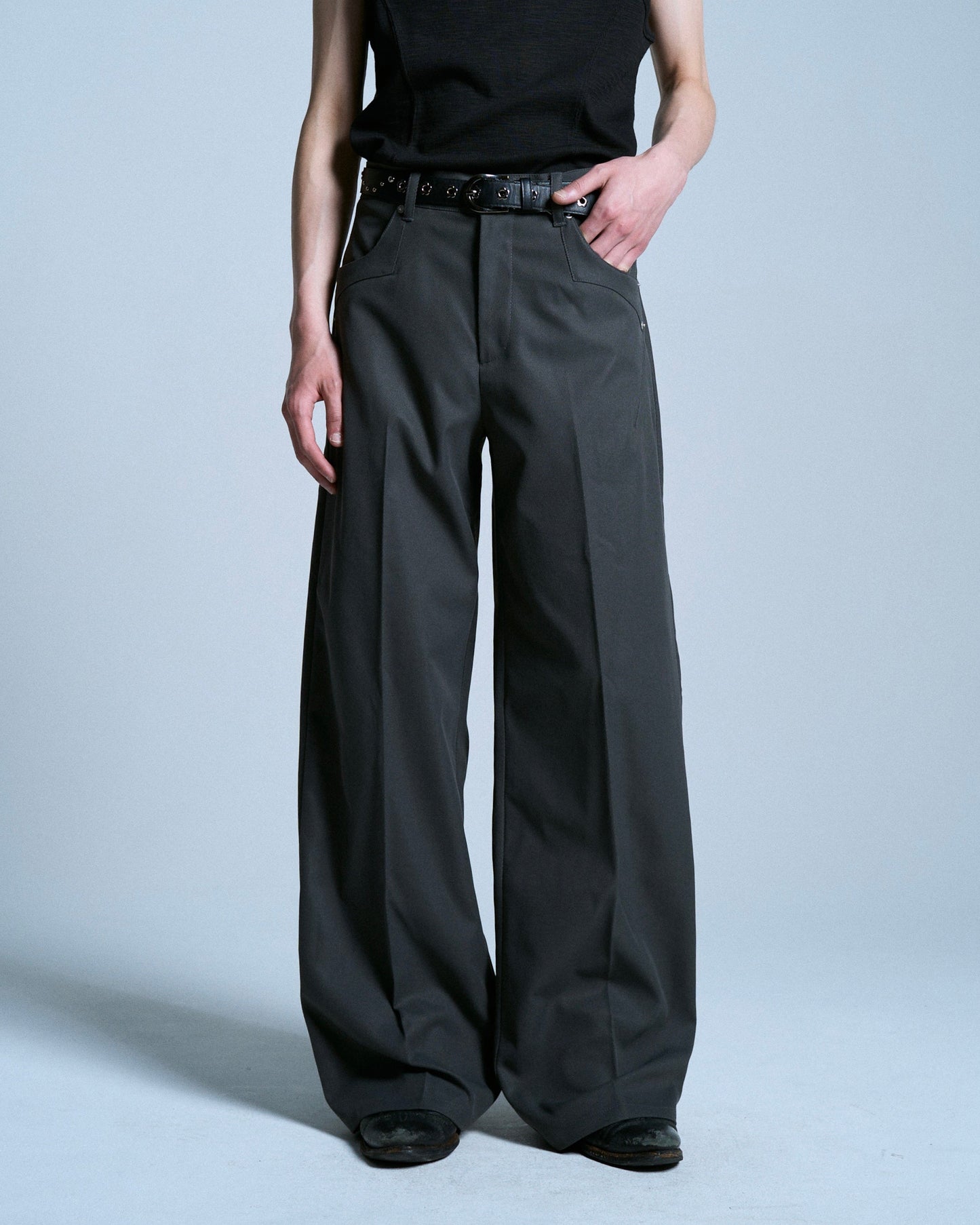 PRESSED POLYESTER FLARE SLACKS