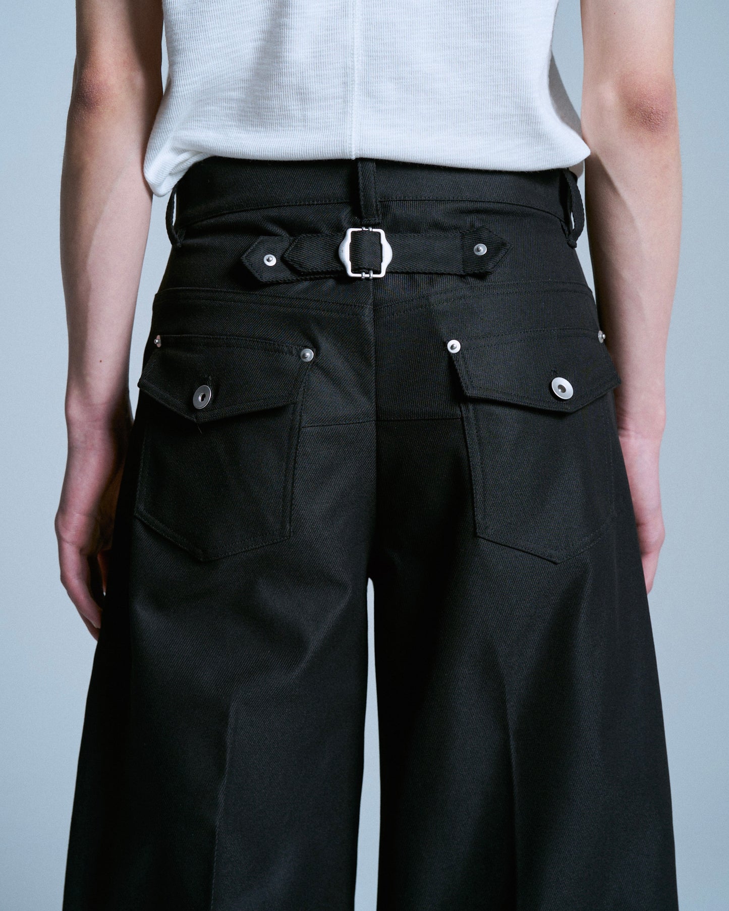 PRESSED POLYESTER FLARE SLACKS