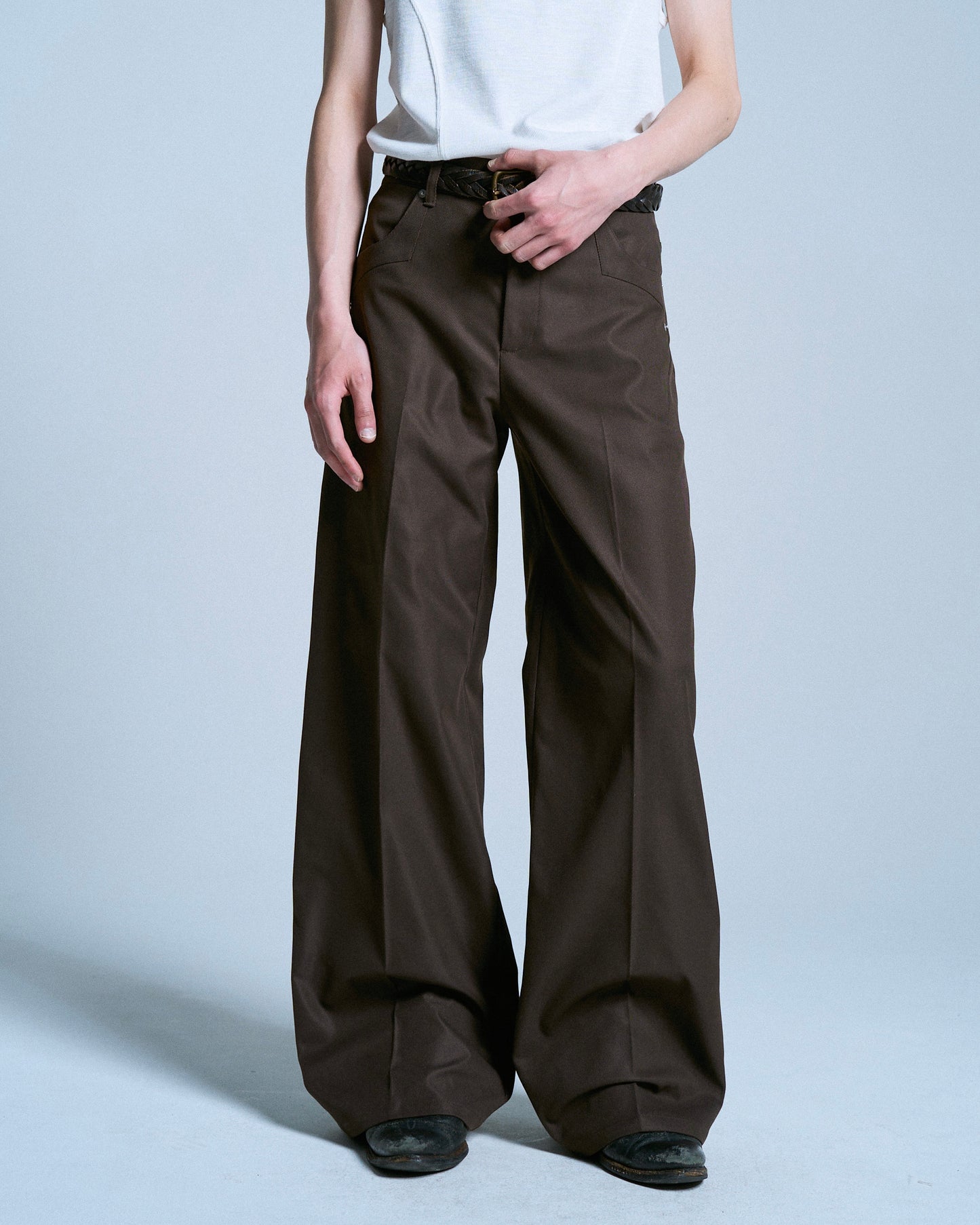PRESSED POLYESTER FLARE SLACKS