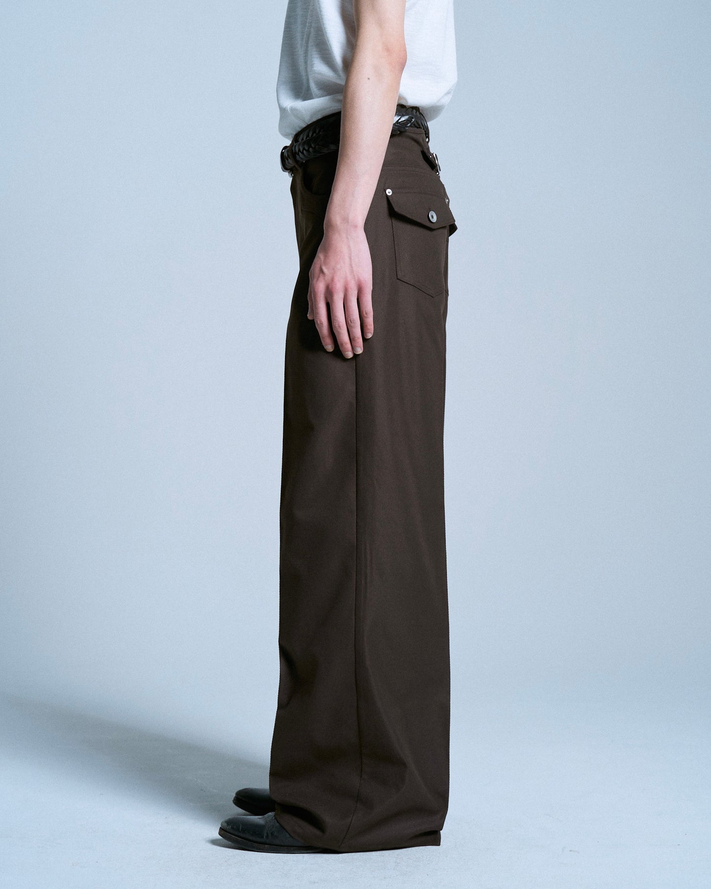 PRESSED POLYESTER FLARE SLACKS