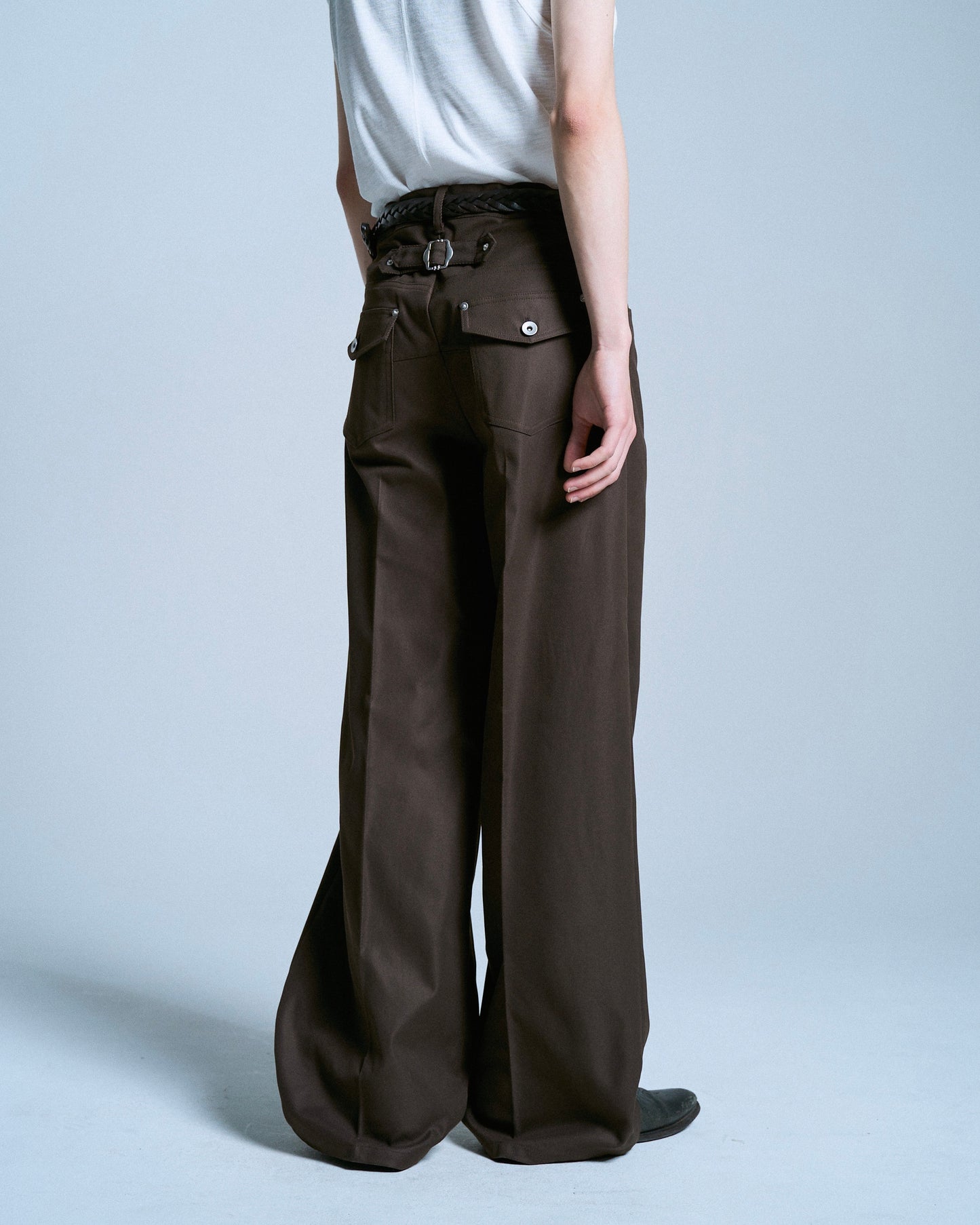PRESSED POLYESTER FLARE SLACKS
