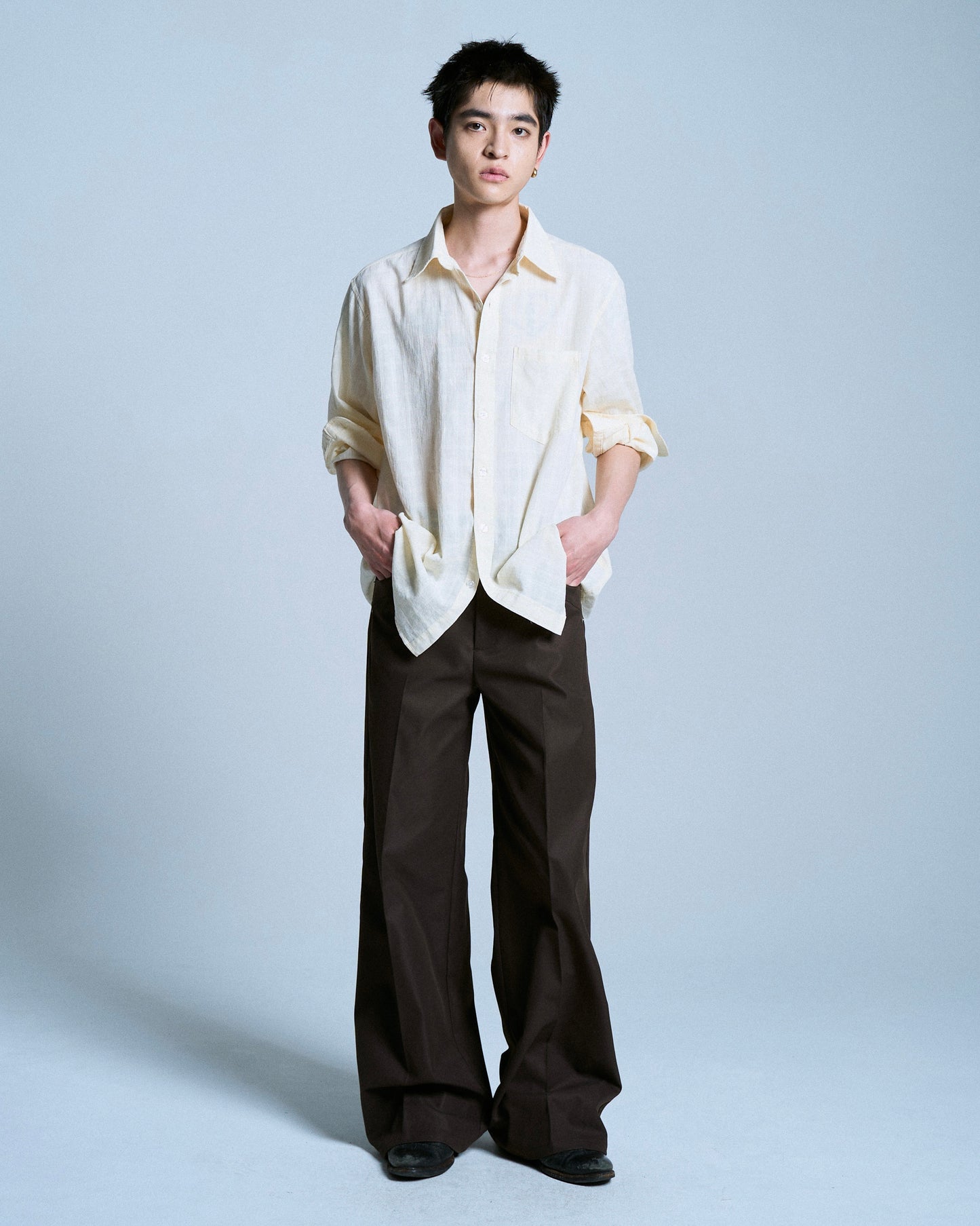 PRESSED POLYESTER FLARE SLACKS