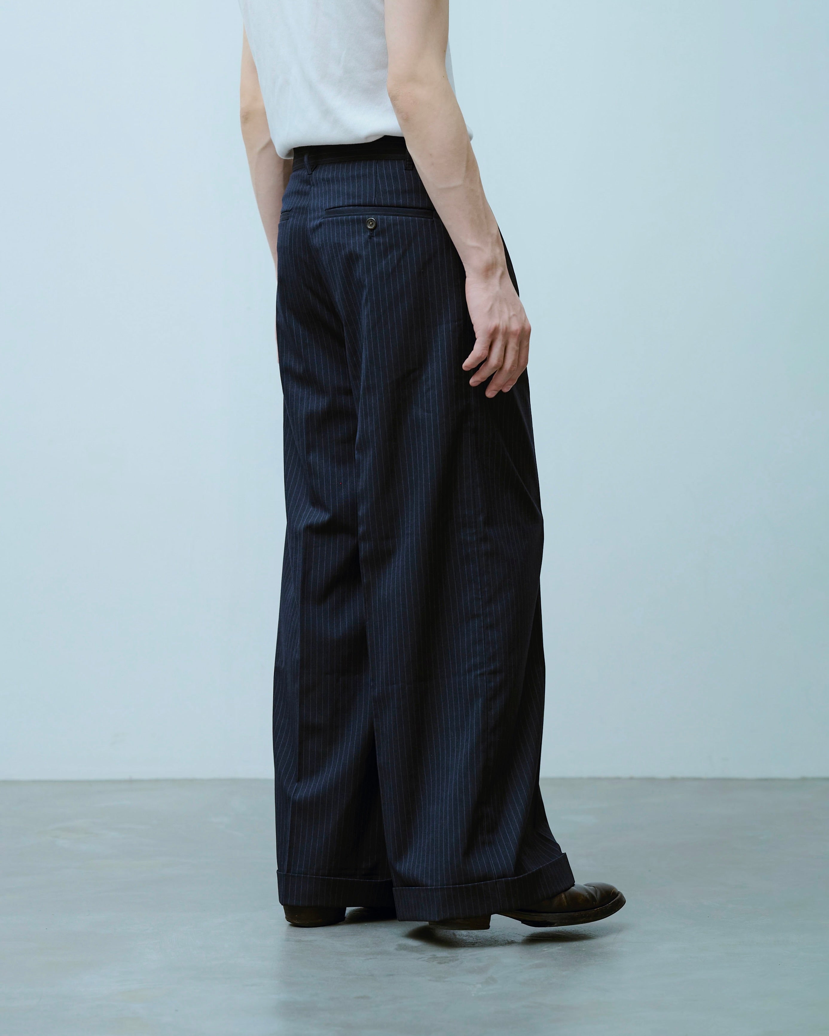 Camphor wood /２tuck wide baggy slacks 2tuck wide baggy flare slacks - STRIPE – CAMPHOR WOOD