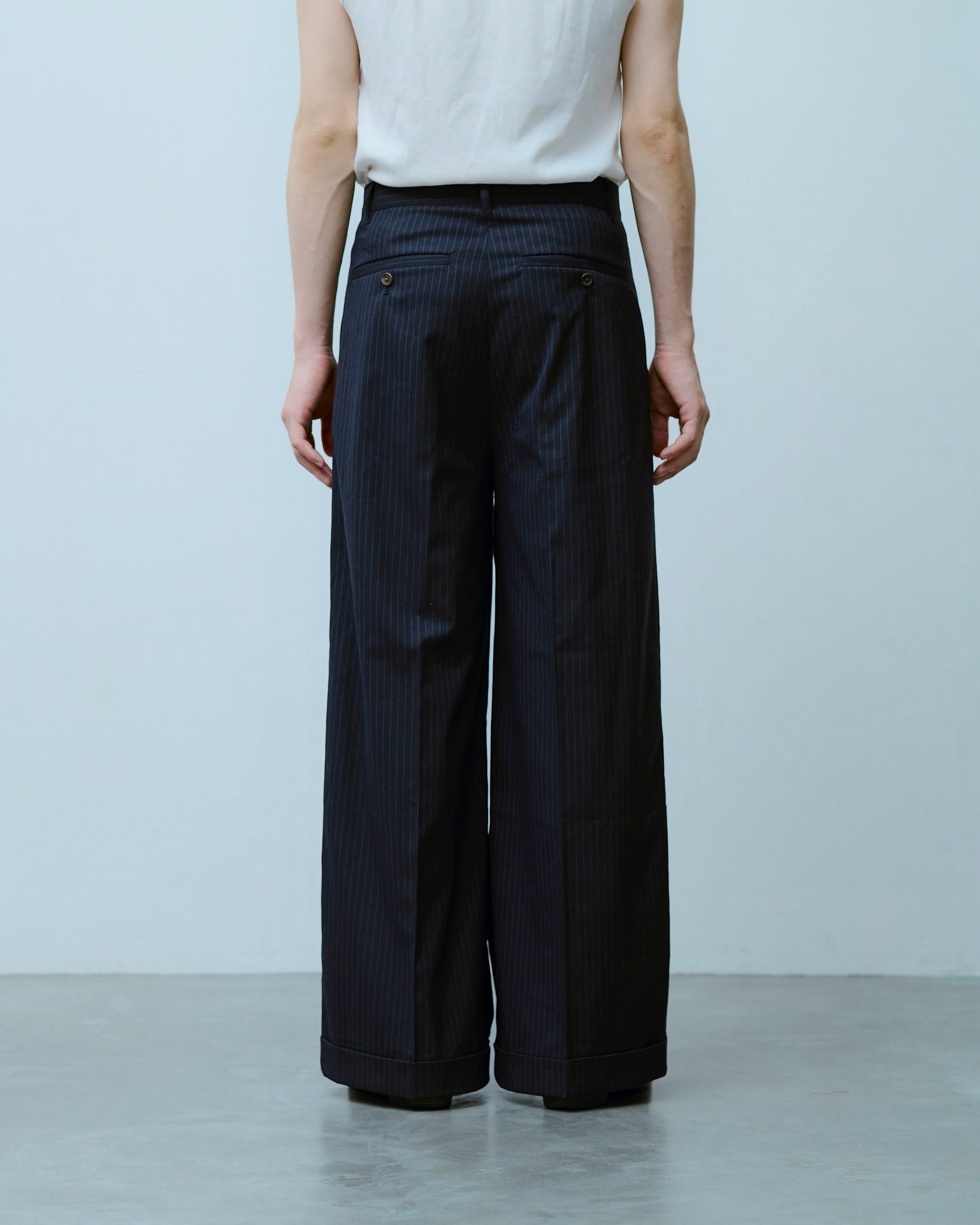 パンツ Camphor wood 2tuck super baggy slacks Camphor wood スラックス 2tuck super baggy slacks / 2タック