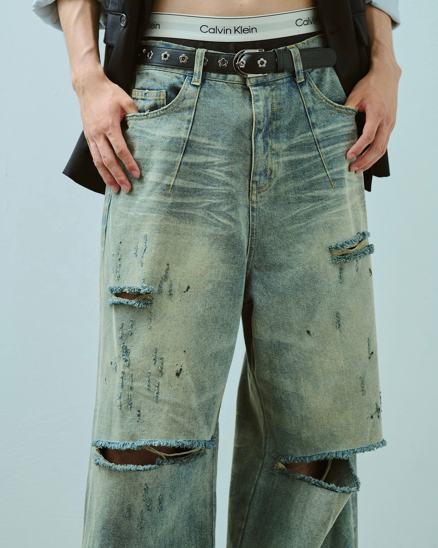 wide baggy broken denim trousers