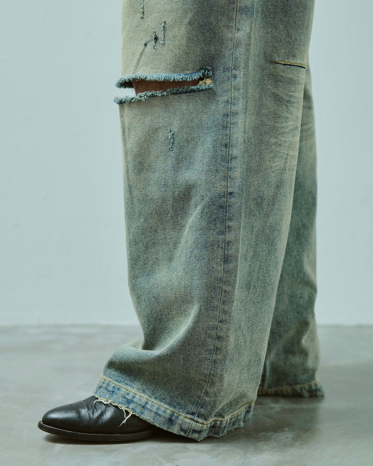 wide baggy broken denim trousers