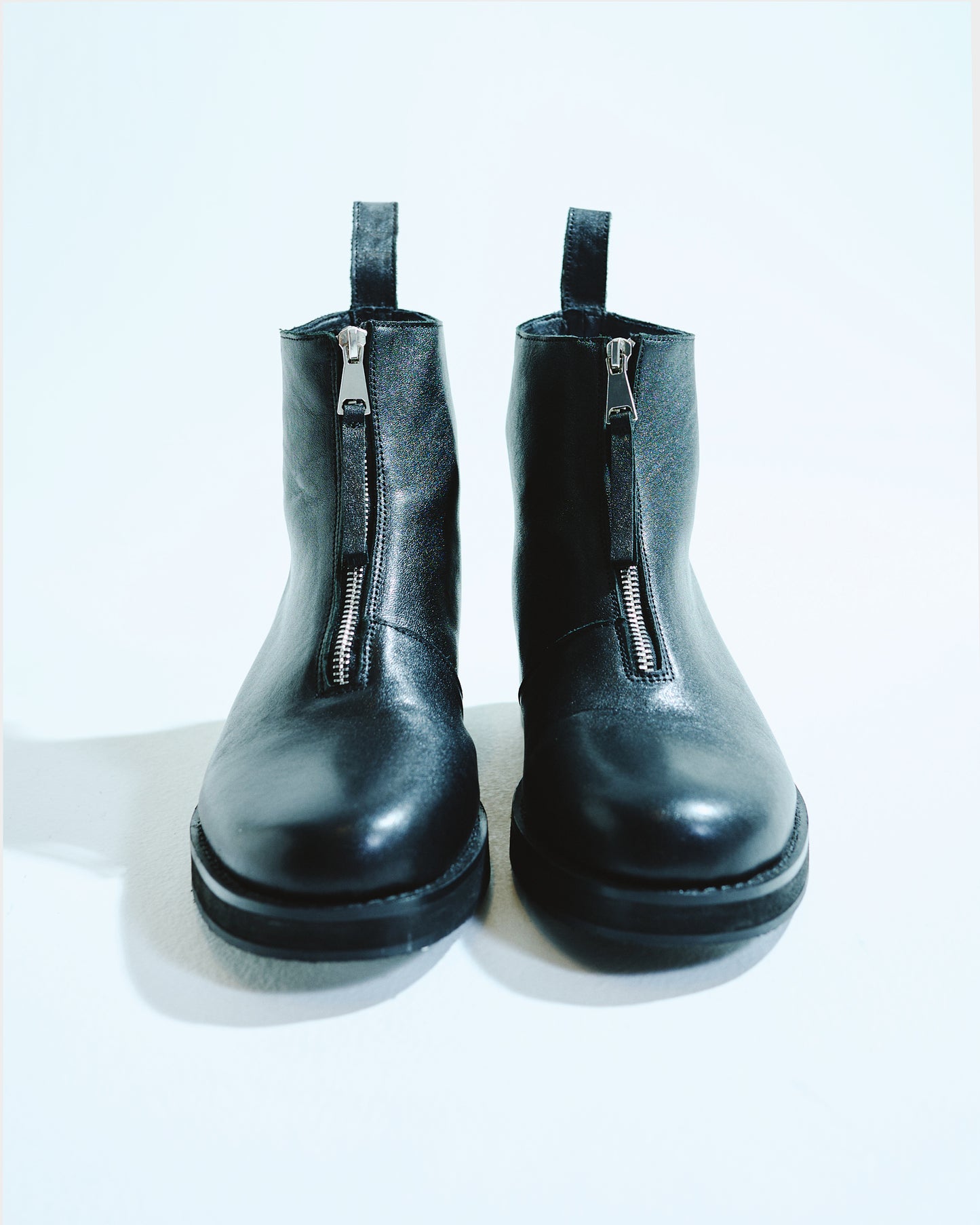 REAL LEATHER FRONT ZIP BOOTS