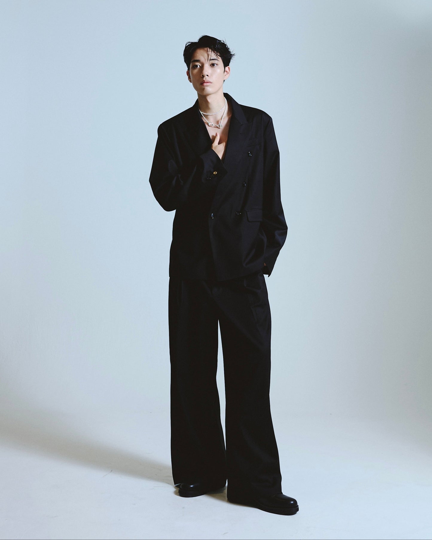 1tuck wide baggy slacks